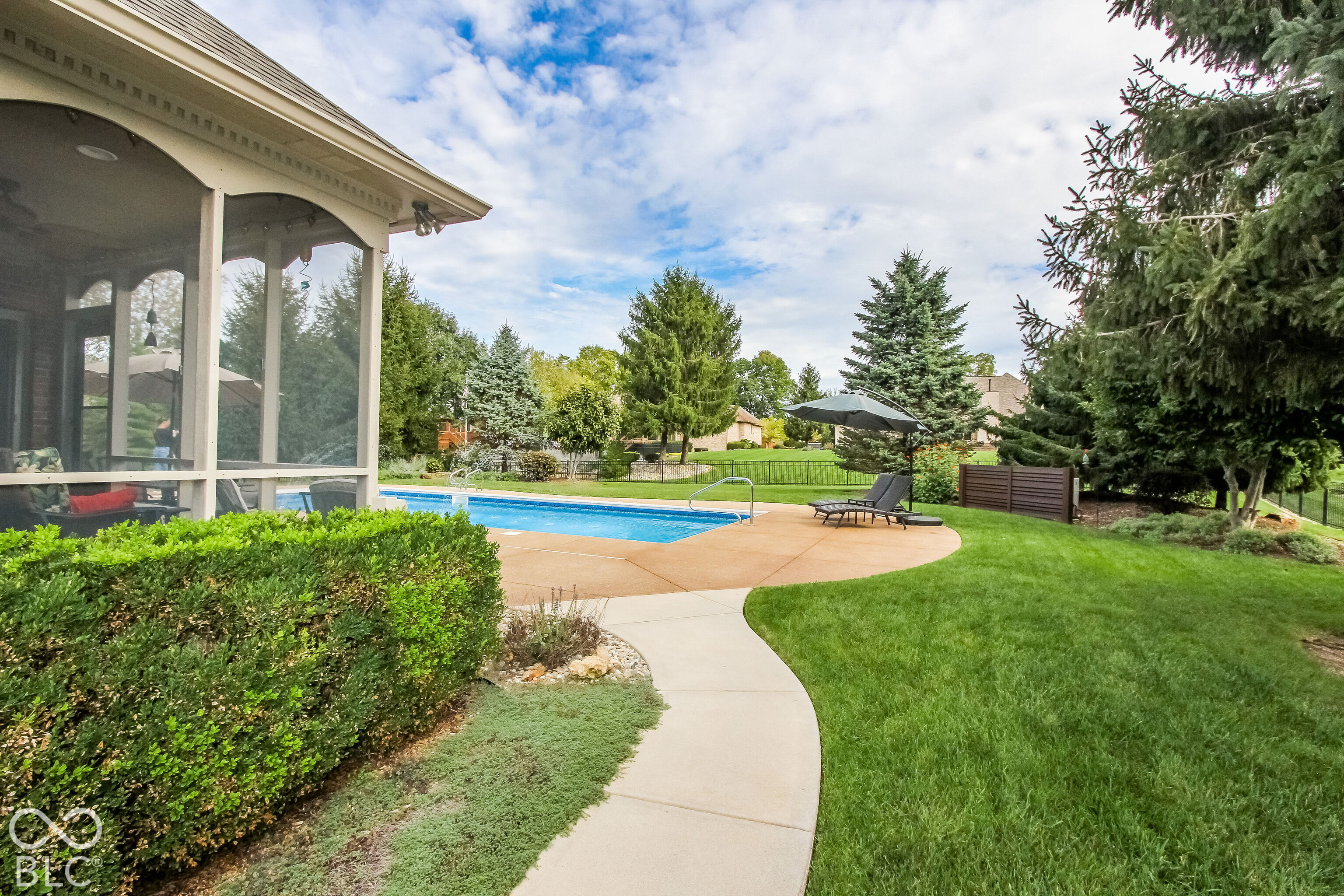 2593 Forest Hills Boulevard, Greenwood, IN, 46143 photo 4 of 42