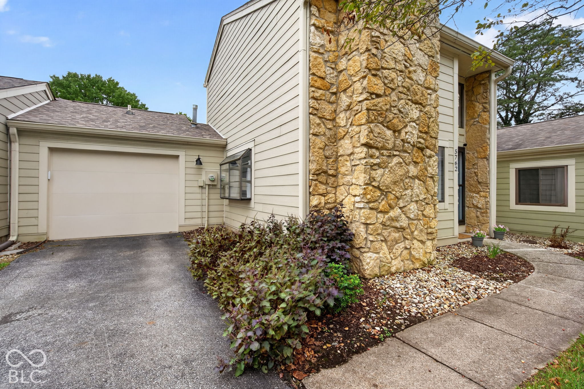 5762 Overcrest Drive, Indianapolis, IN, 46237 photo 4 of 28