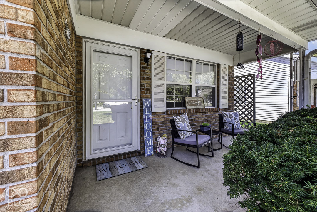 1035 Ina Circle, Franklin, IN, 46131 photo 4 of 31