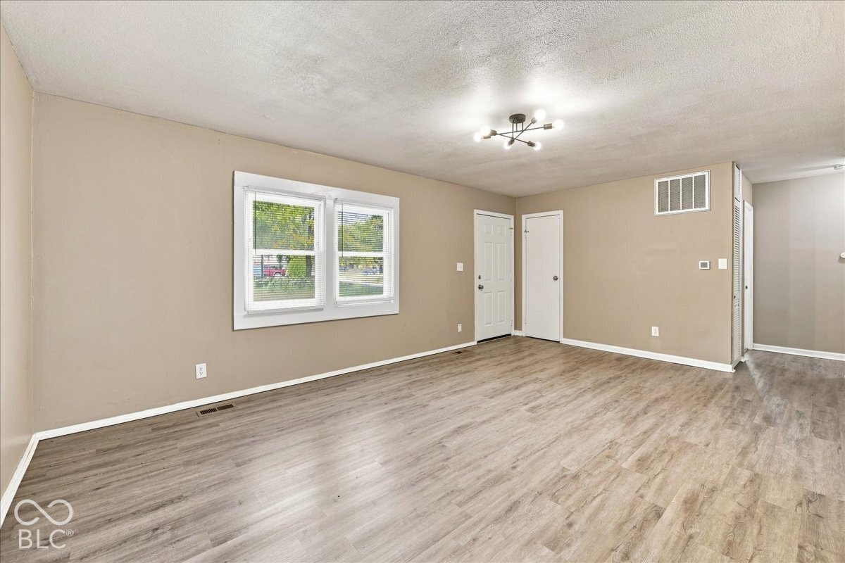 3743 Breen Drive, Indianapolis, IN, 46235 photo 4 of 12