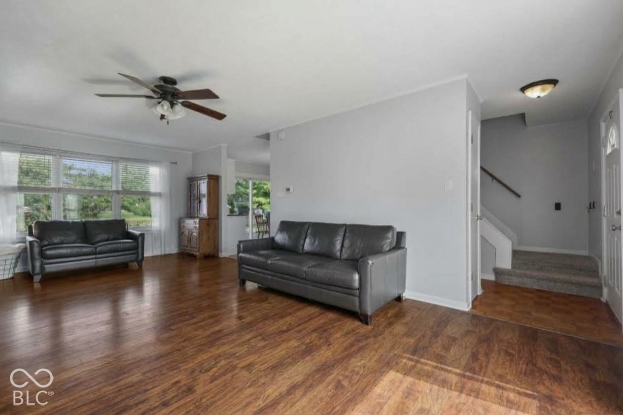 8465 Summertree Lane, Indianapolis, IN, 46256 photo 4 of 23
