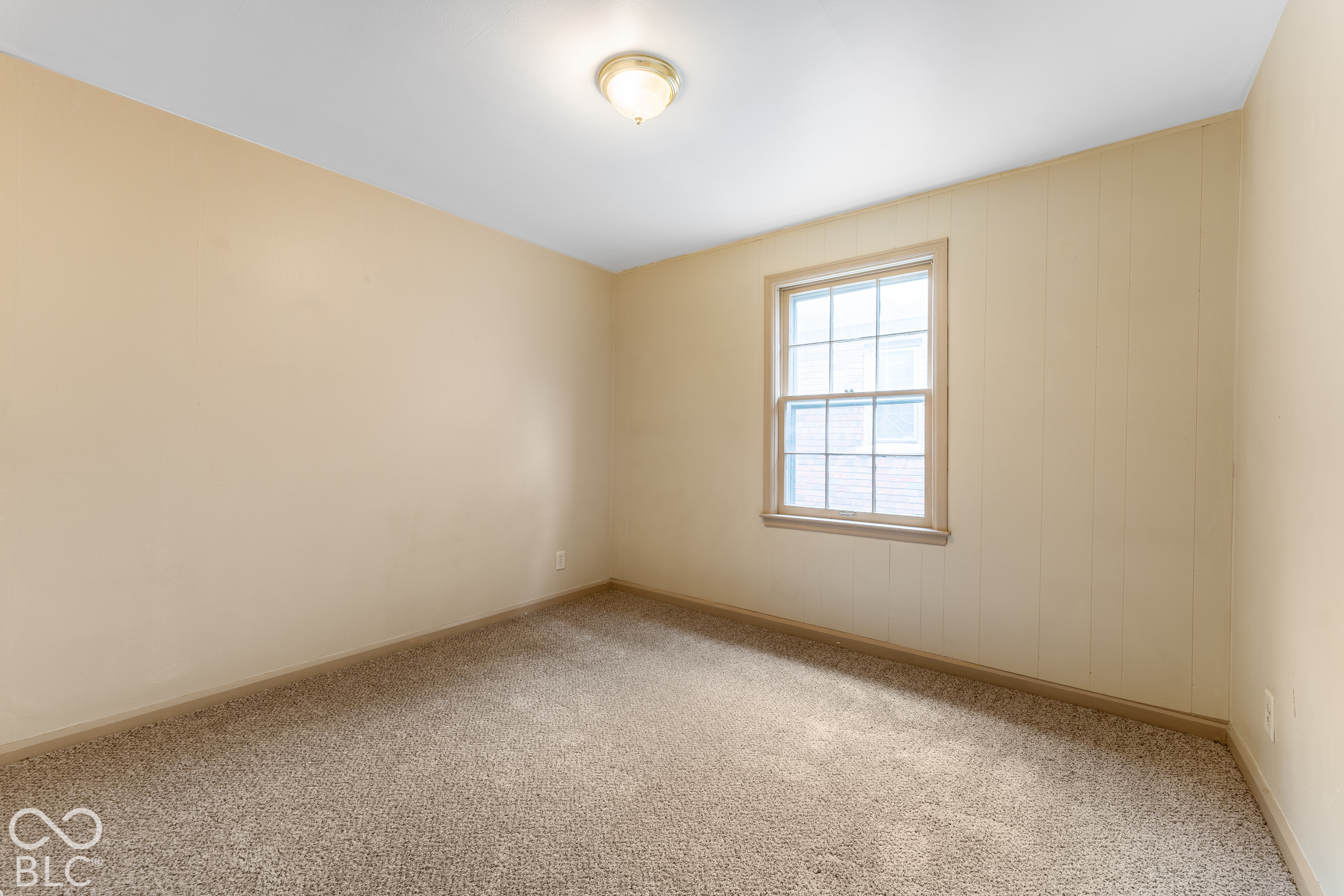 1008 E Bradbury Avenue, Indianapolis, IN, 46203 photo 4 of 9