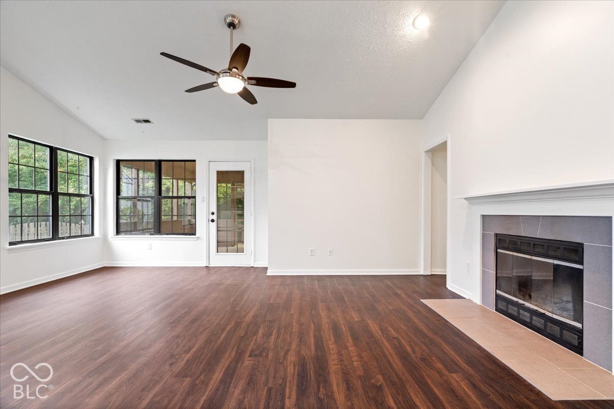 8065 Cherrybark Drive, Indianapolis, IN, 46236 photo 4 of 31