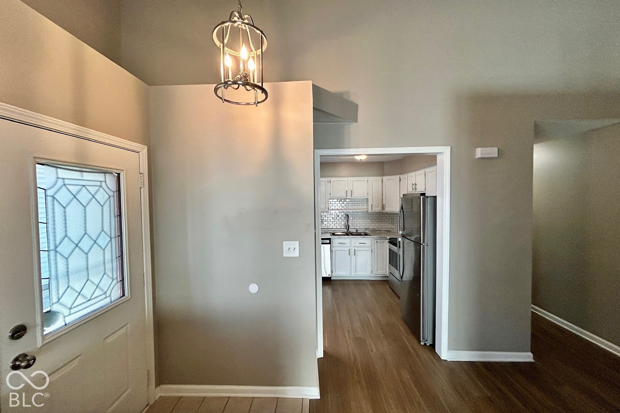 6520 Aintree Terrace, Indianapolis, IN, 46250 photo 4 of 16