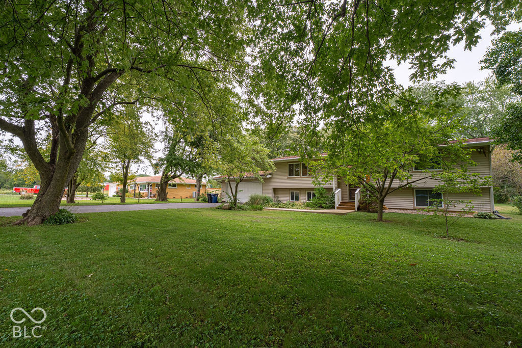23845 Six Points Road, Sheridan, IN, 46069 photo 4 of 49