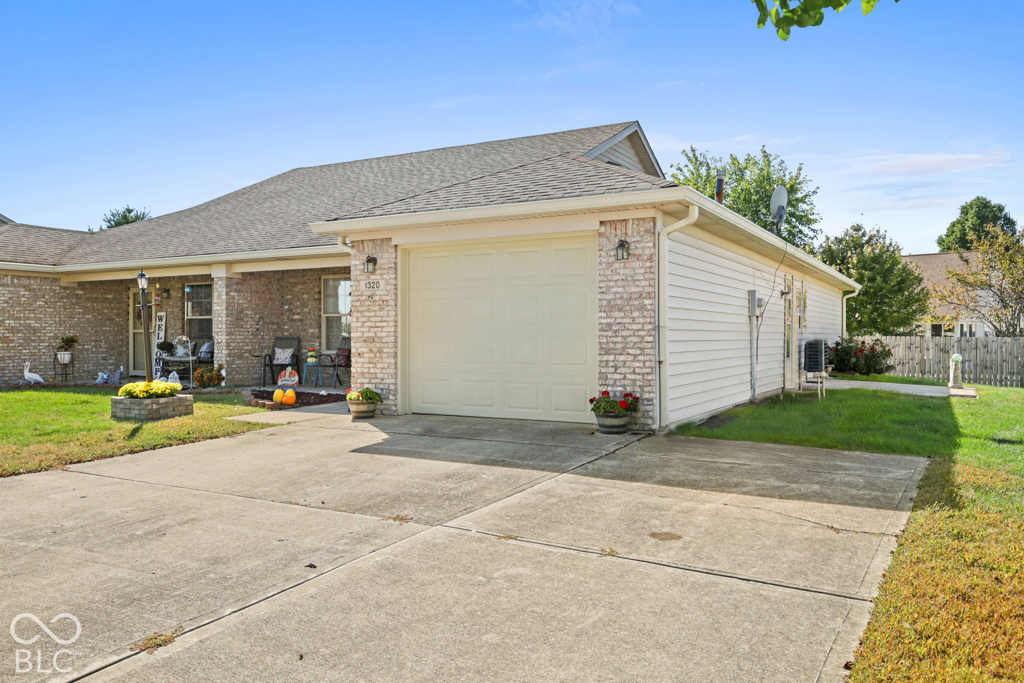 1320 Swan Drive, Franklin, IN, 46131 photo 4 of 35