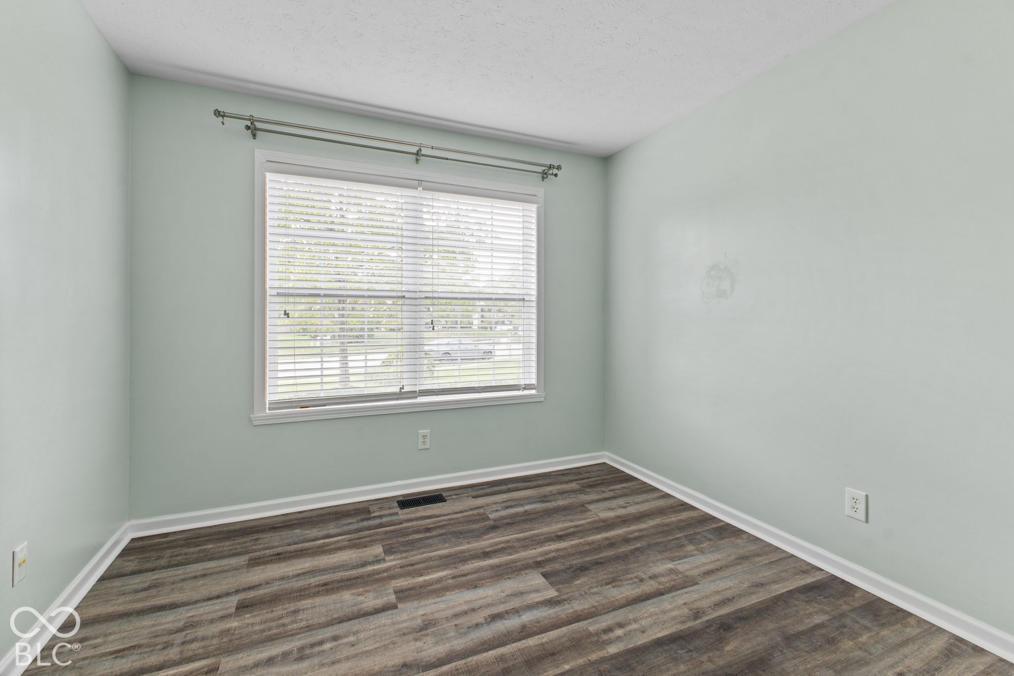 6459 Woodhaven Court, Avon, IN, 46123 photo 4 of 48