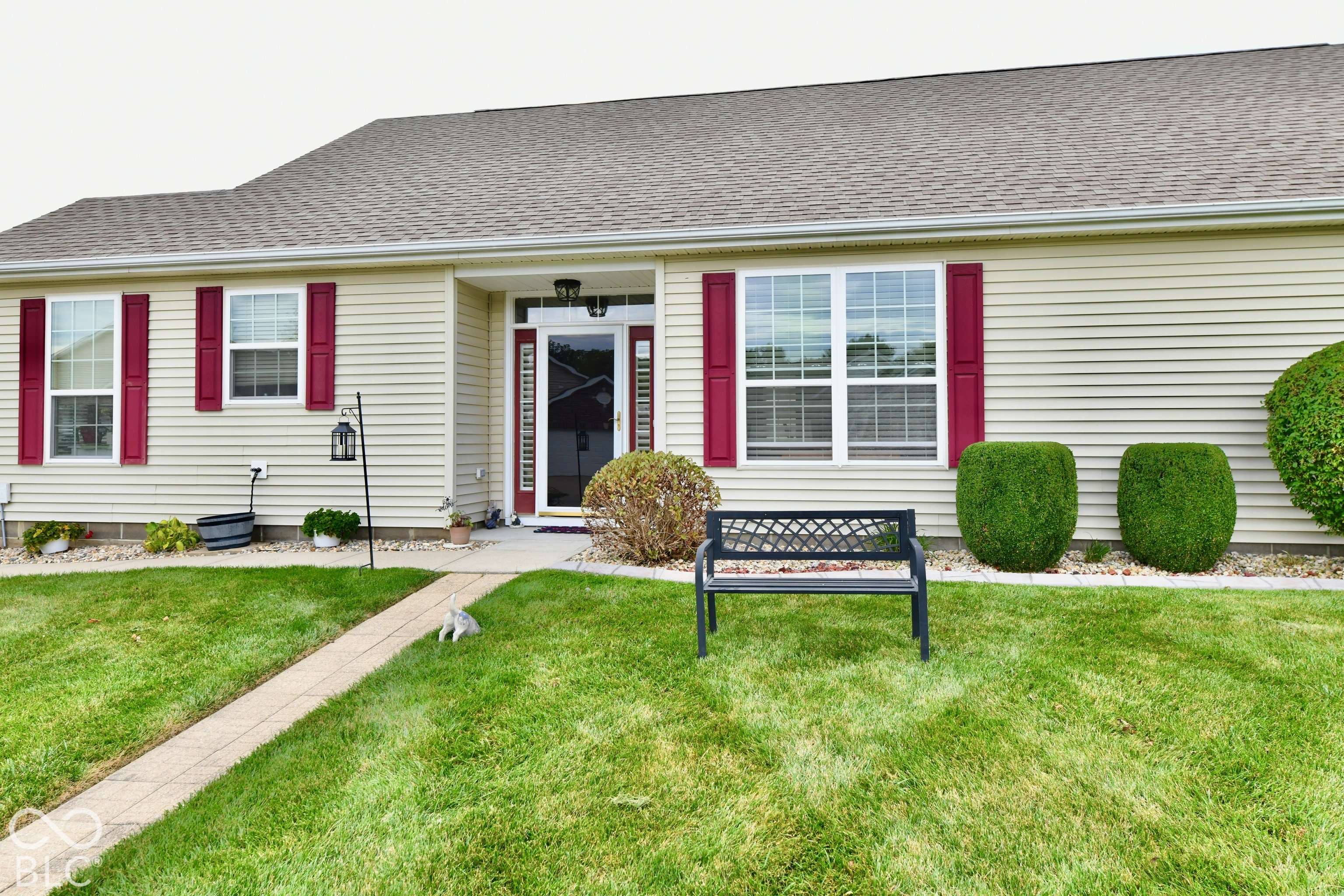 3233 Meridian Meadows Road, Greenwood, IN, 46142 photo 4 of 32