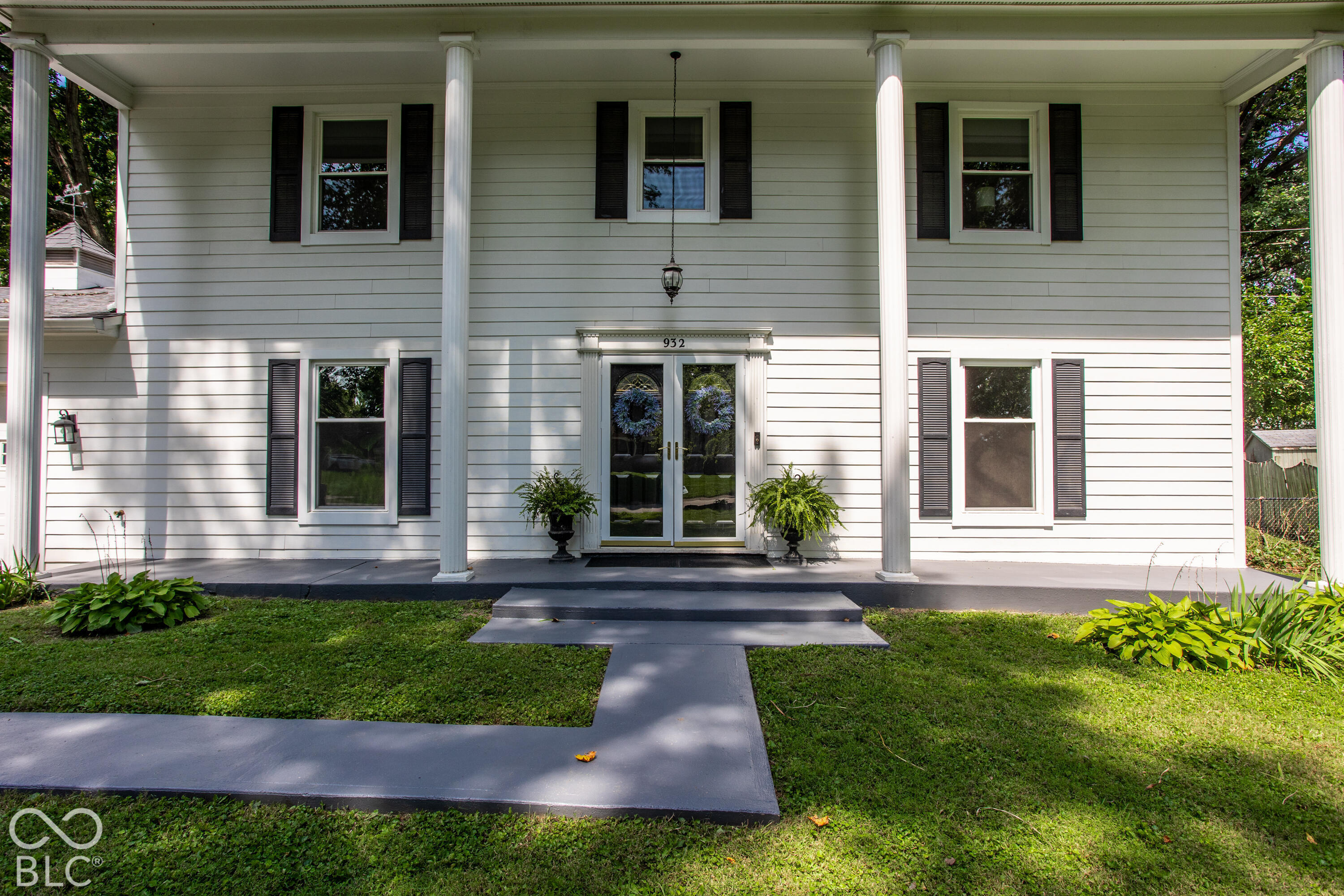 932 N Marwood Trail North Drive, Carmel, IN, 46280 photo 4 of 39