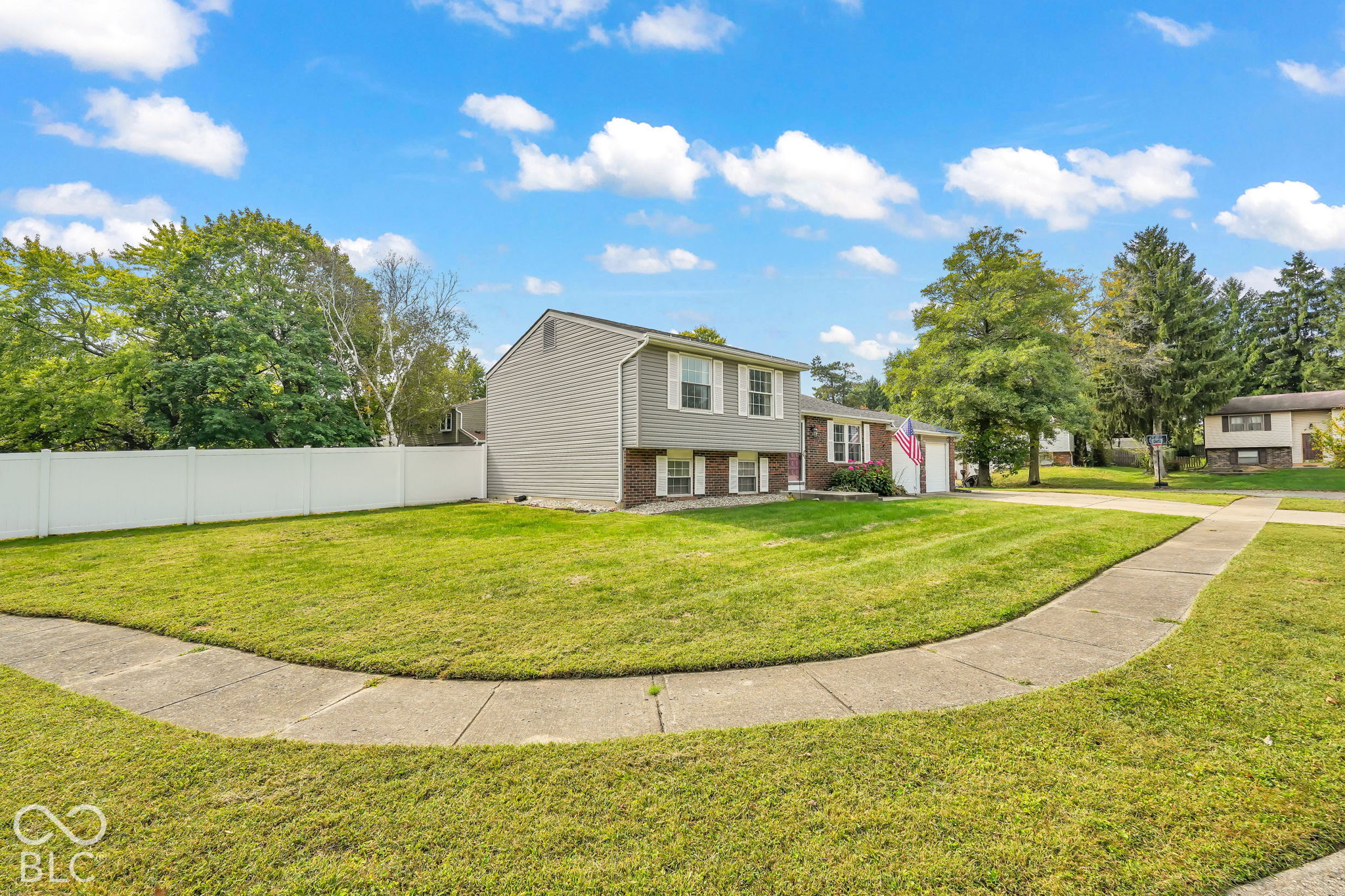 3421 Bren Lee Court, Indianapolis, IN, 46227 photo 4 of 41