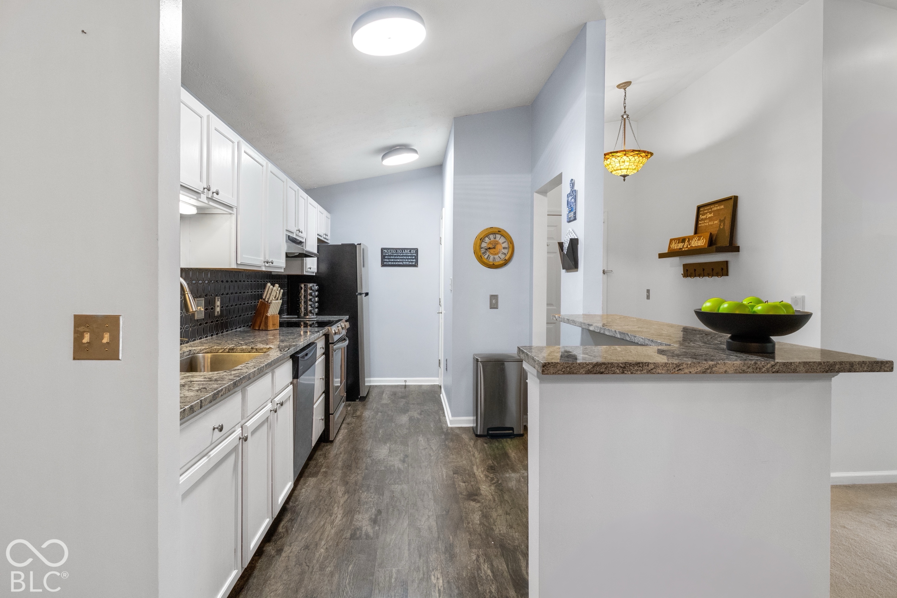 233 Legends Creek Place #APT 208, Indianapolis, IN, 46229 photo 4 of 26