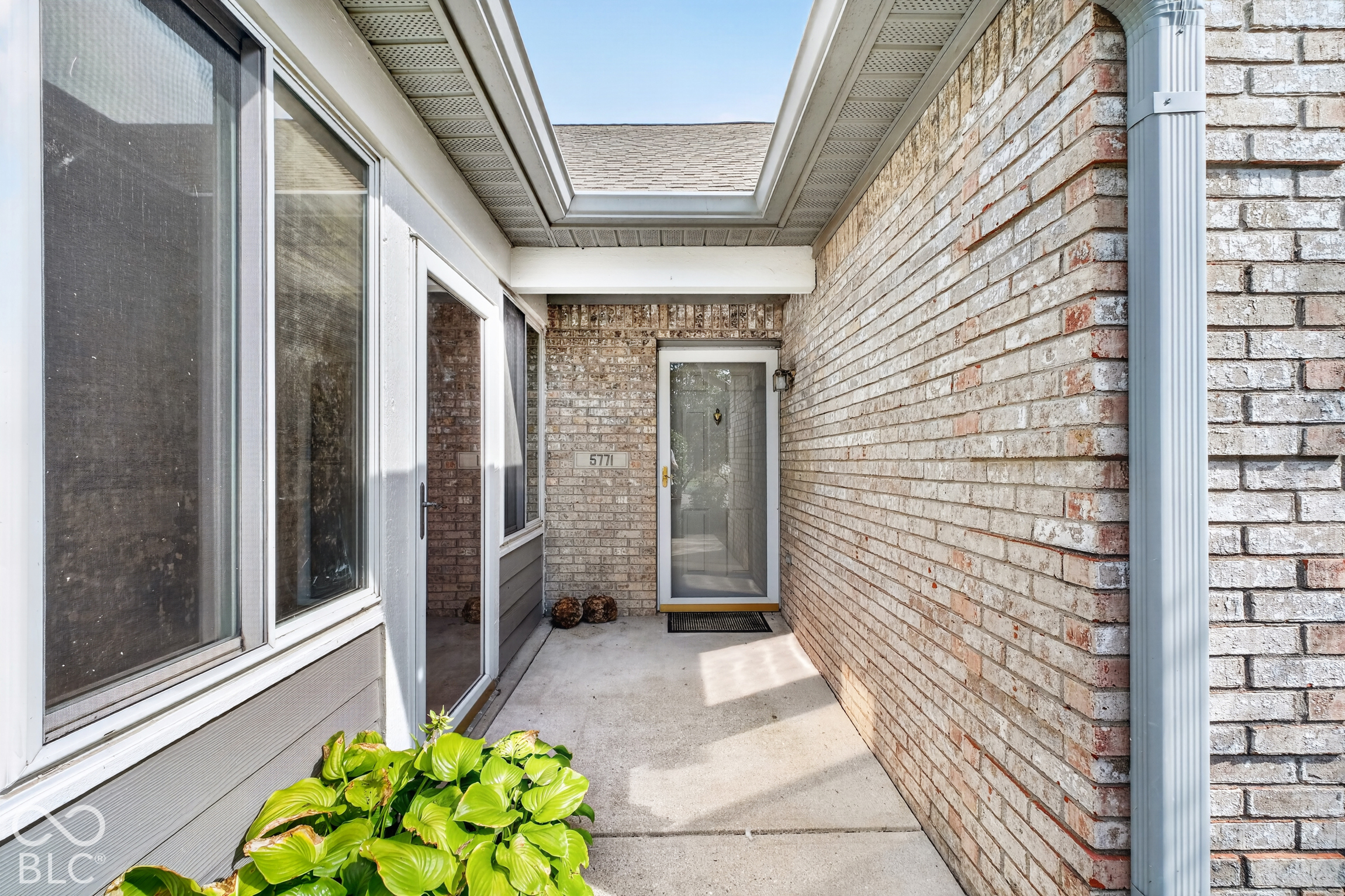 5771 Quail Crossing Drive, Indianapolis, IN, 46237 photo 4 of 28