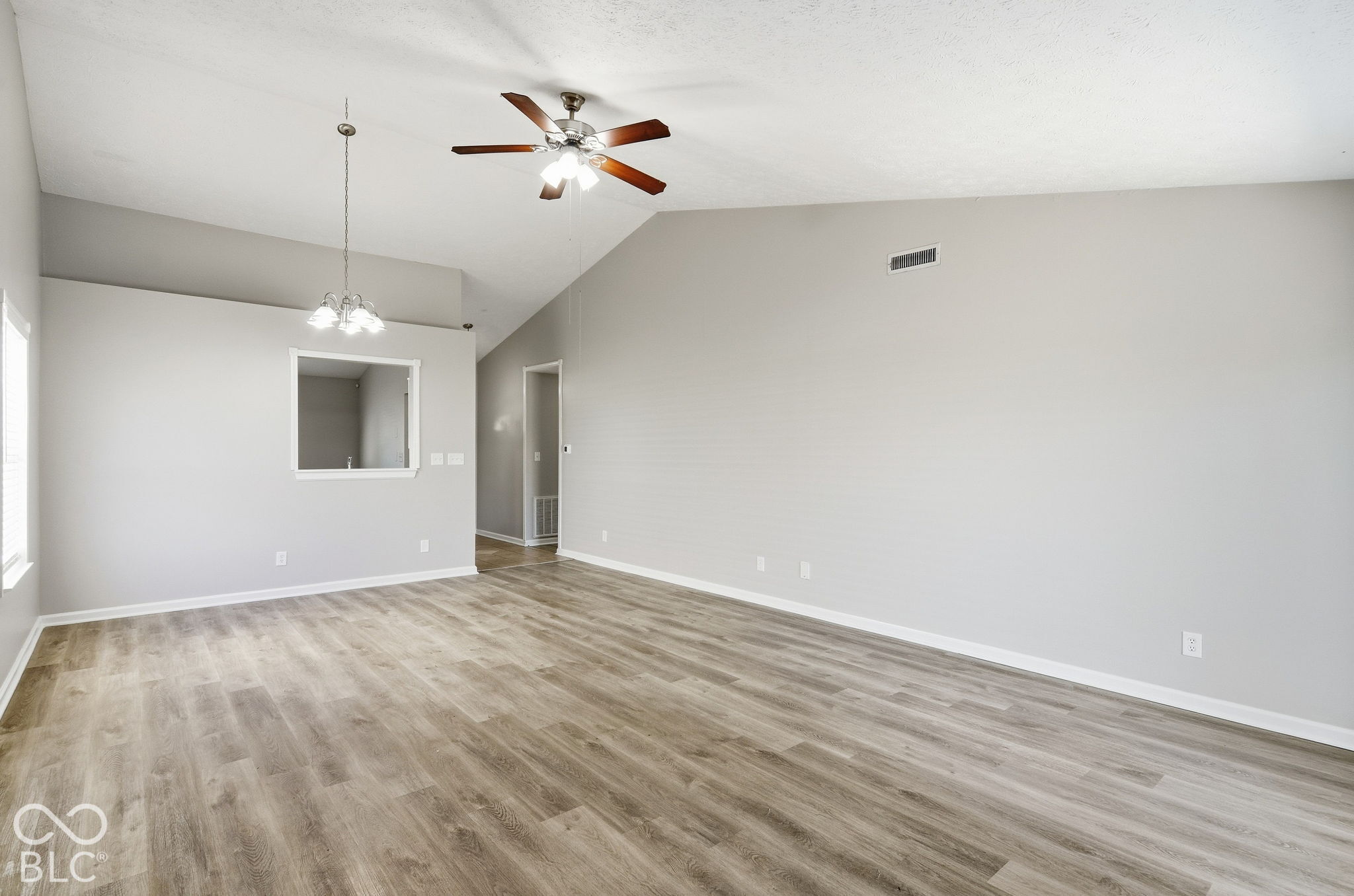 5220 Mesa Verde Drive, Indianapolis, IN, 46237 photo 4 of 20