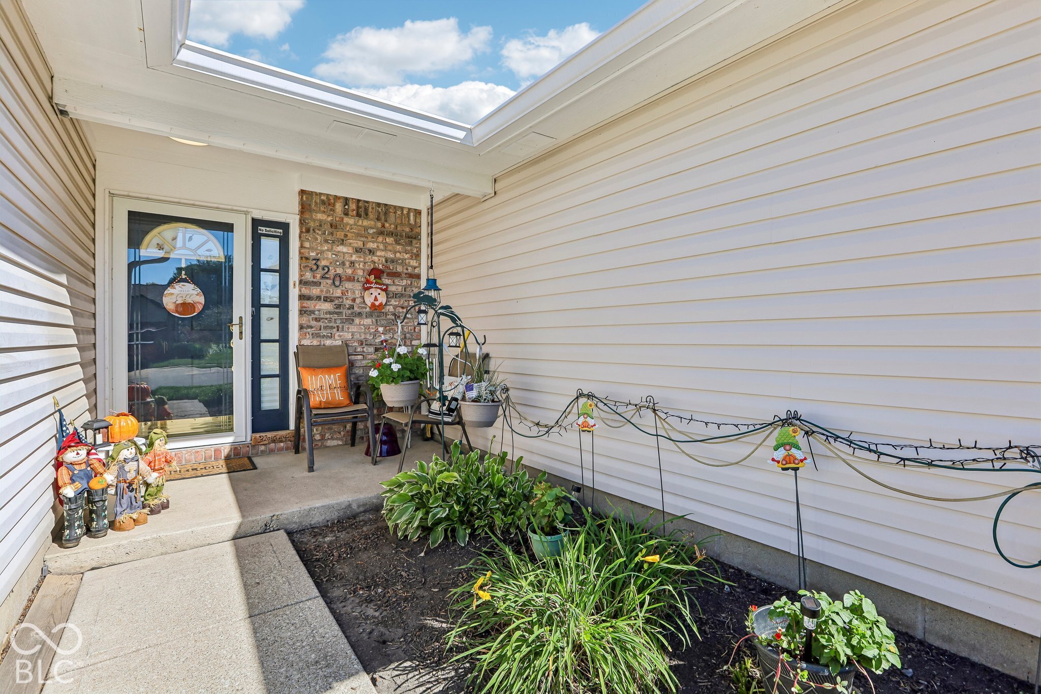 320 E Quail Wood Lane, Westfield, IN, 46074 photo 4 of 36