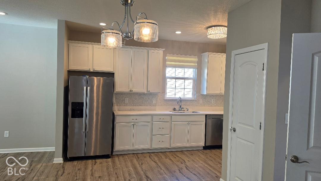 320 Angelina Way, Avon, IN, 46123 photo 4 of 16