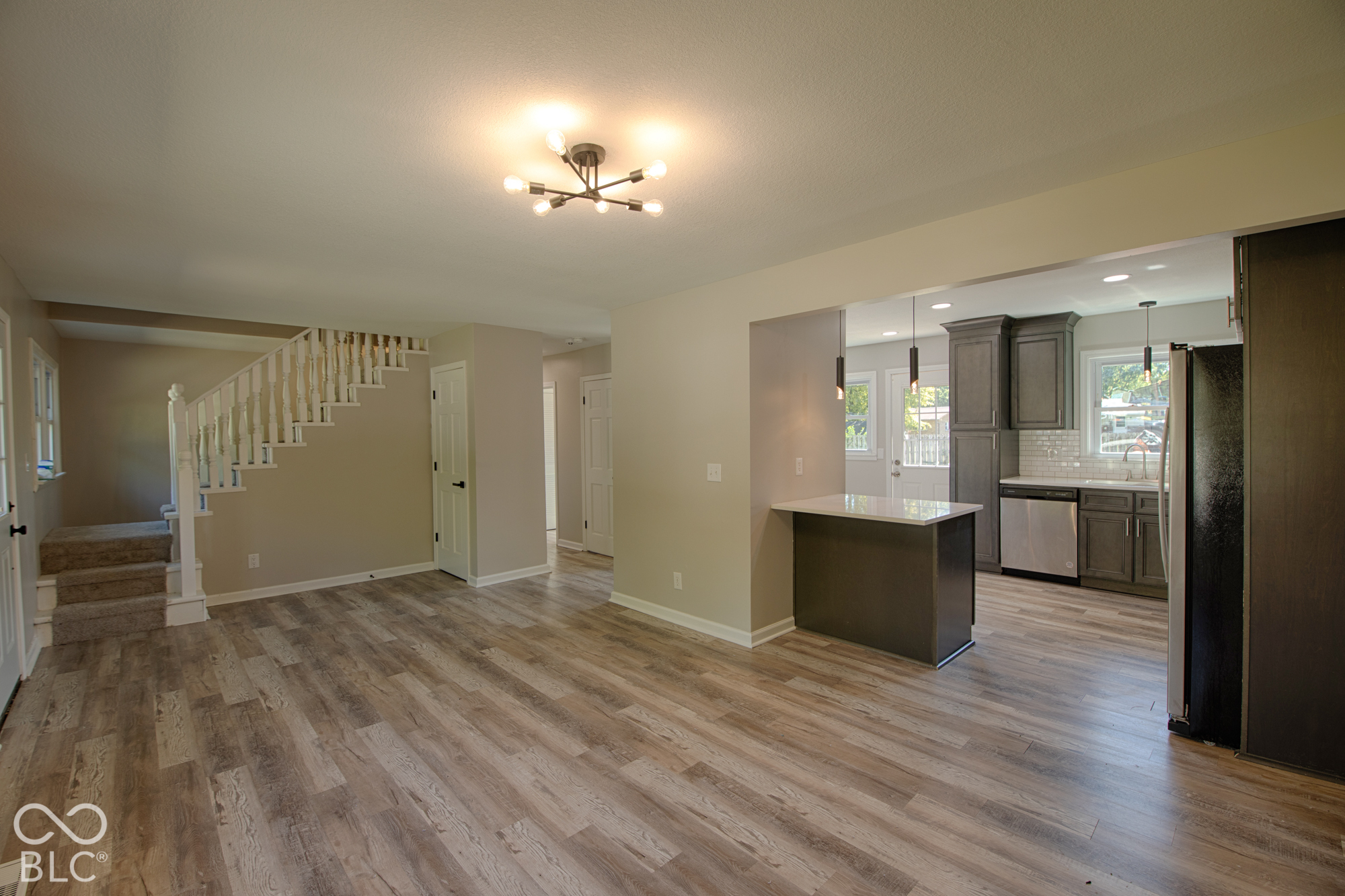 6731 W 16th Street, Indianapolis, IN, 46214 photo 4 of 31