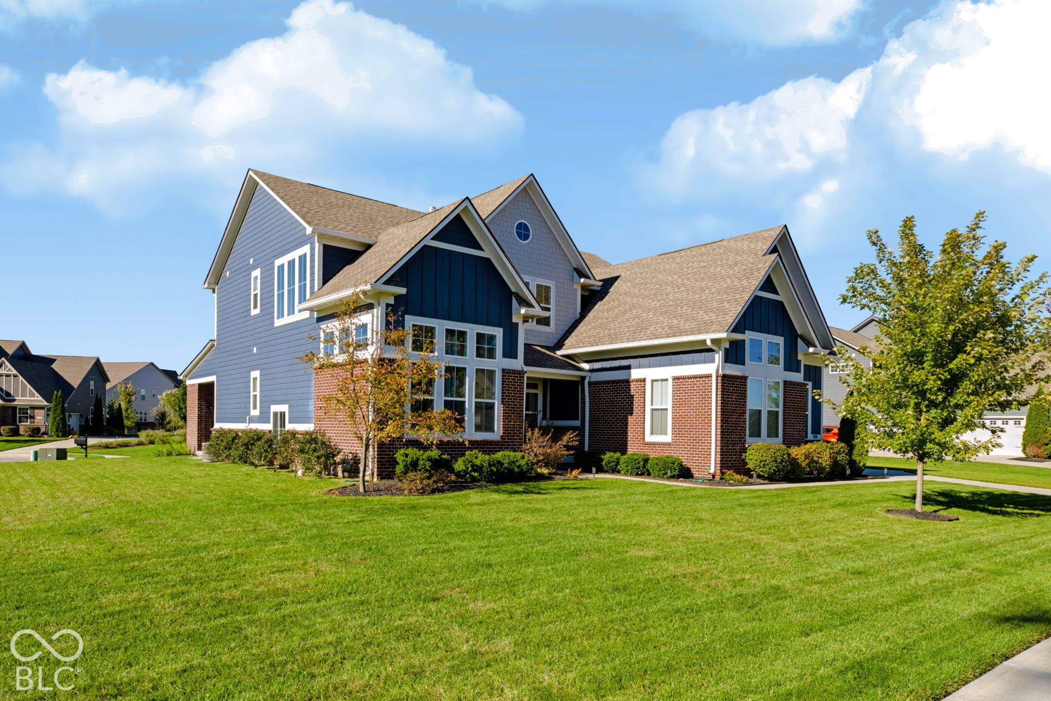 10428 Vermillion Drive, Fortville, IN, 46040 photo 4 of 112