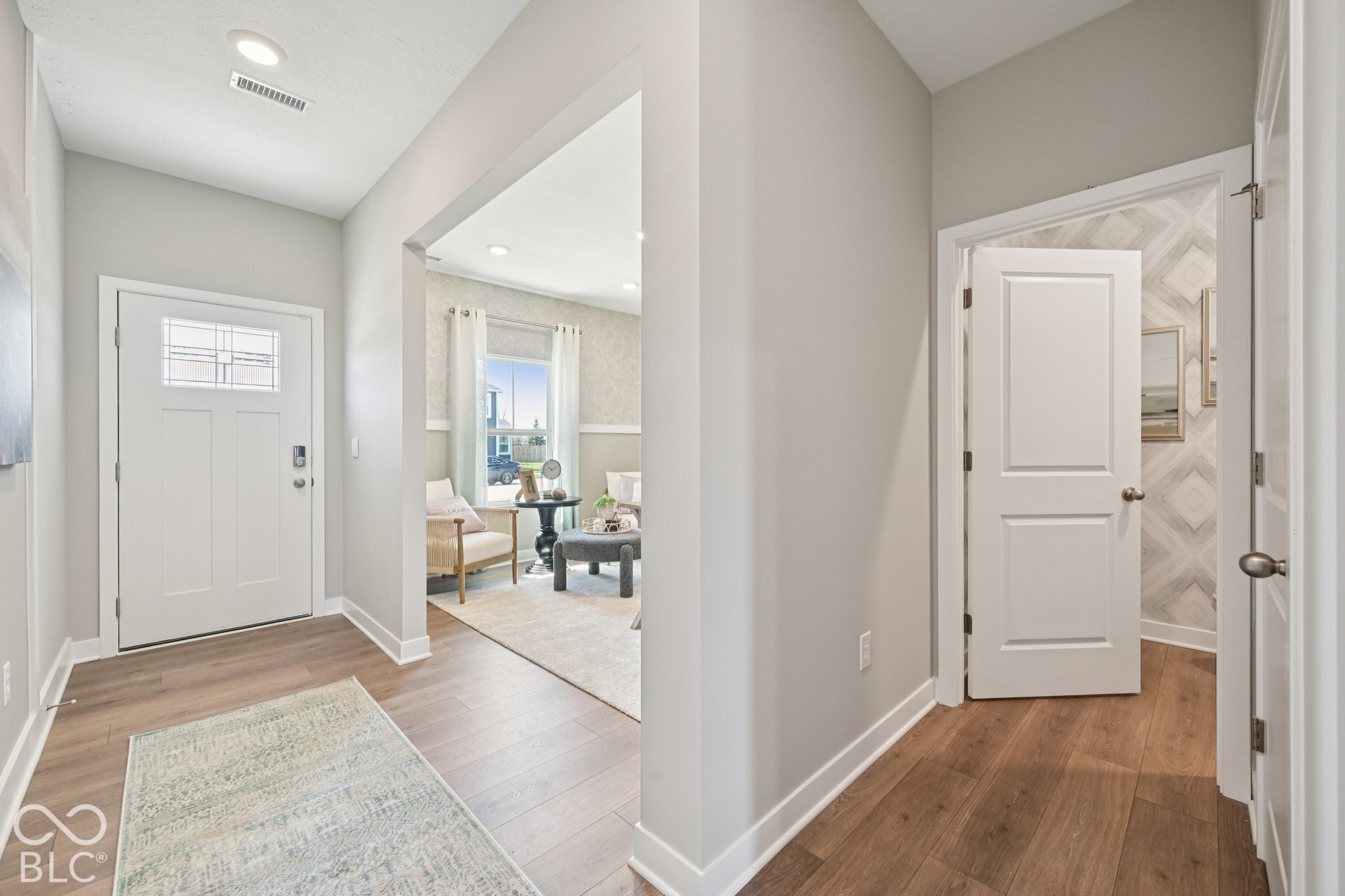 8508 Hemingway Drive, Indianapolis, IN, 46239 photo 4 of 45
