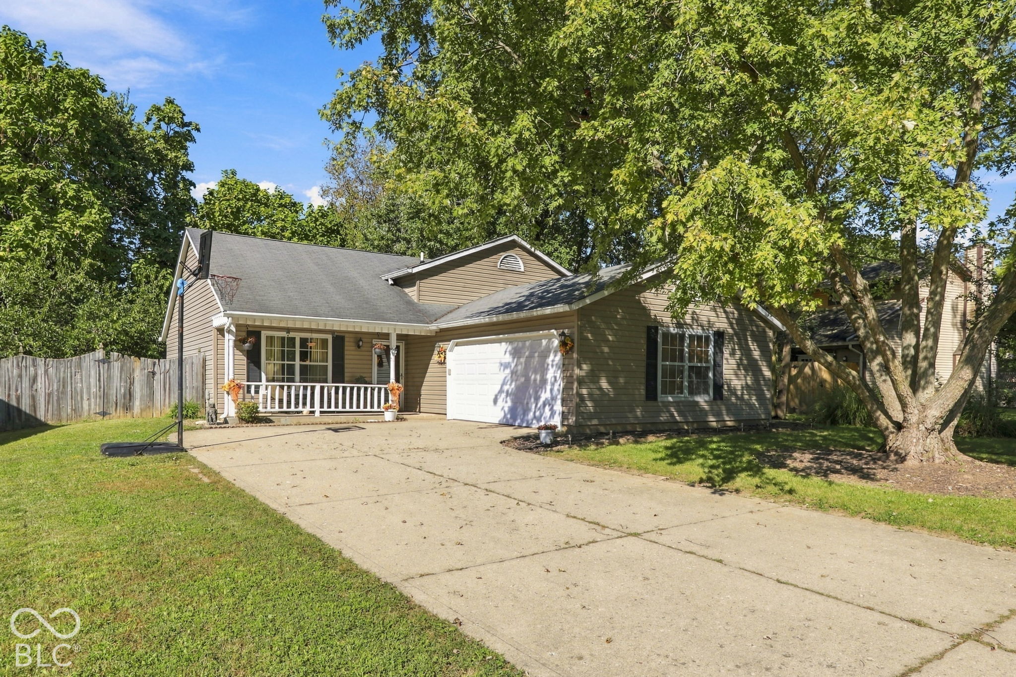 5694 Liberty Creek Drive, Indianapolis, IN, 46254 photo 4 of 27