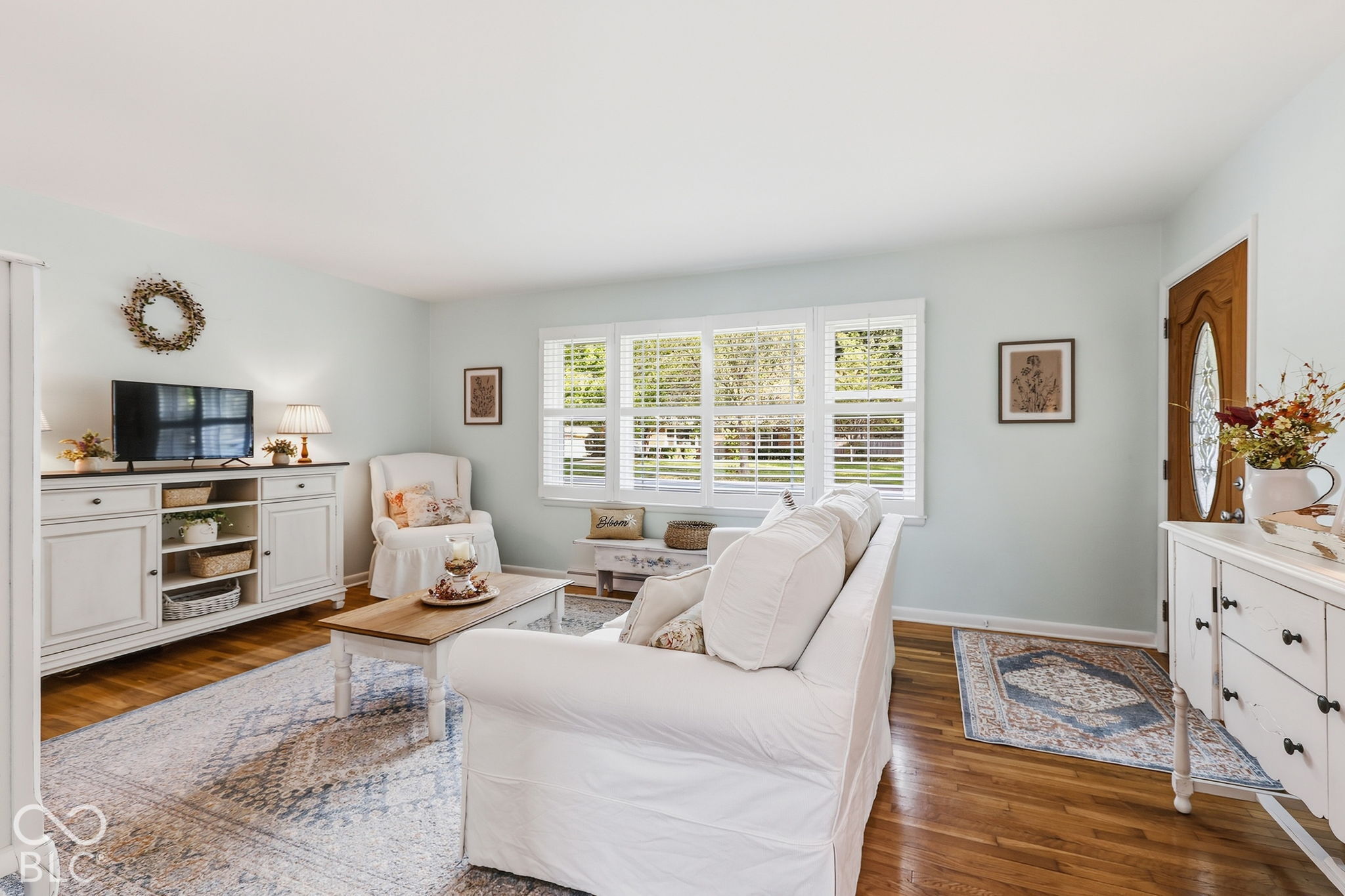 895 W Poplar Street, Zionsville, IN, 46077 photo 4 of 42