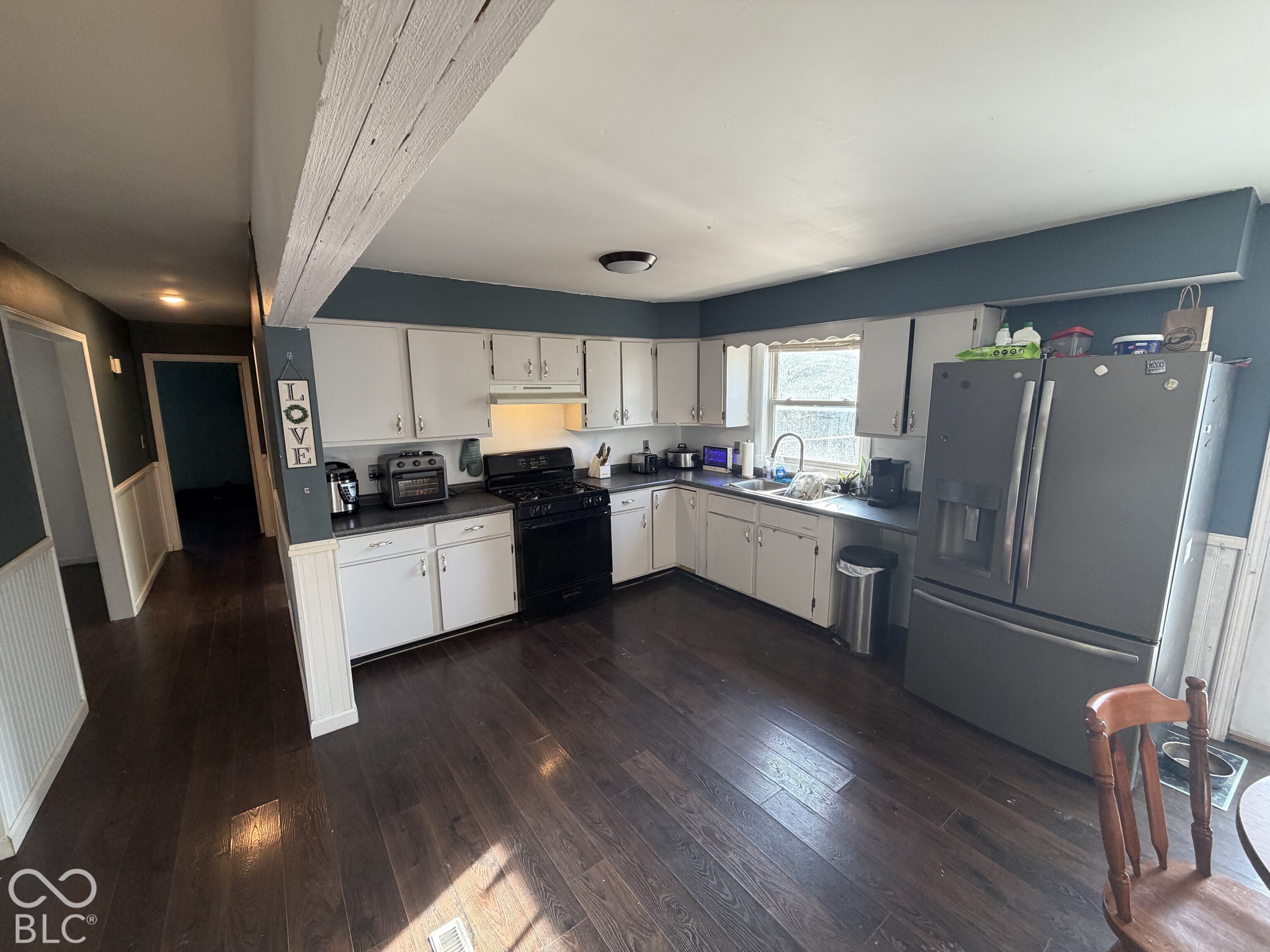 280 9th Street NW, Linton, IN, 47441 photo 4 of 21