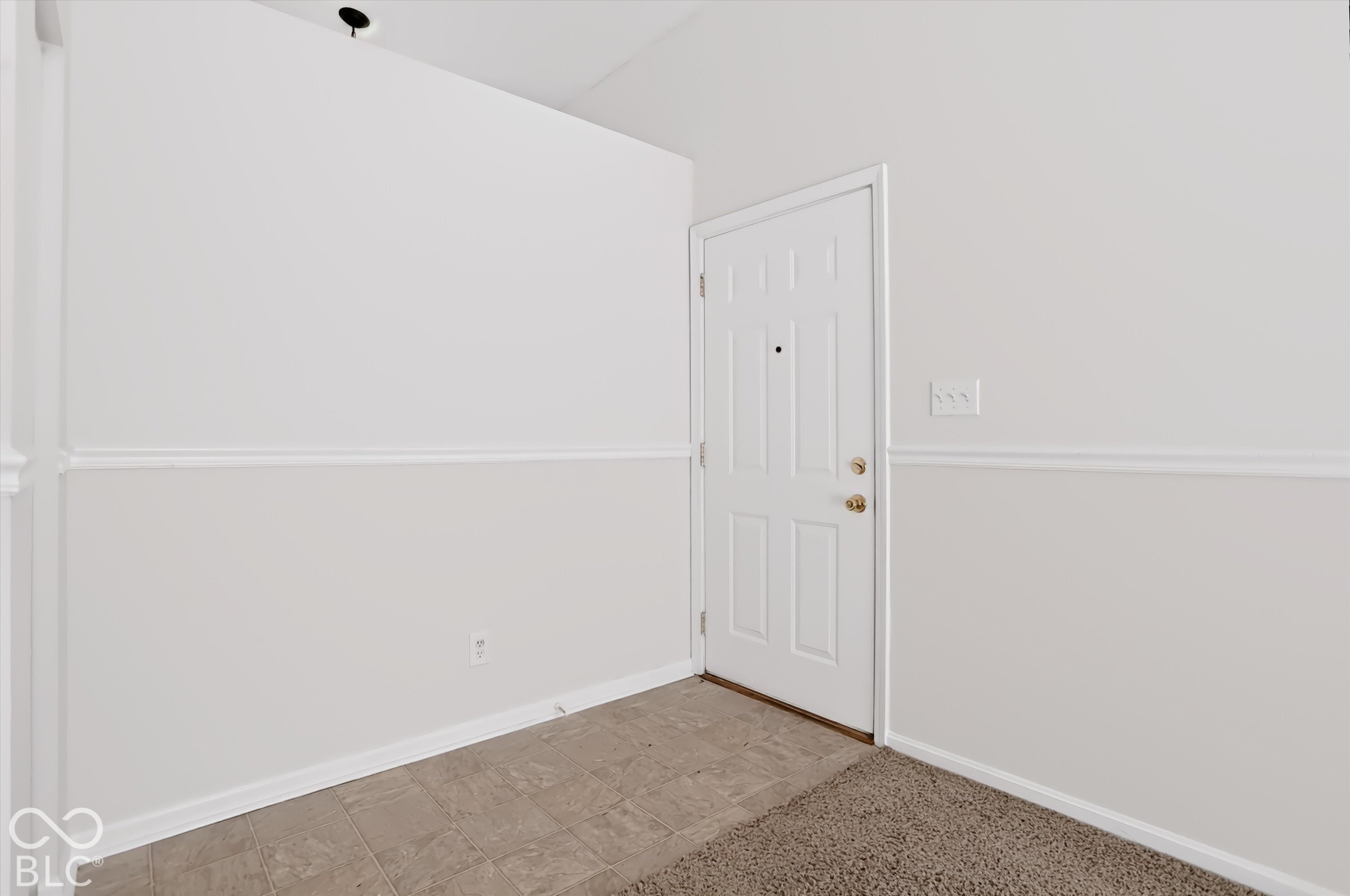 3963 Tamara Way, Franklin, IN, 46131 photo 4 of 42
