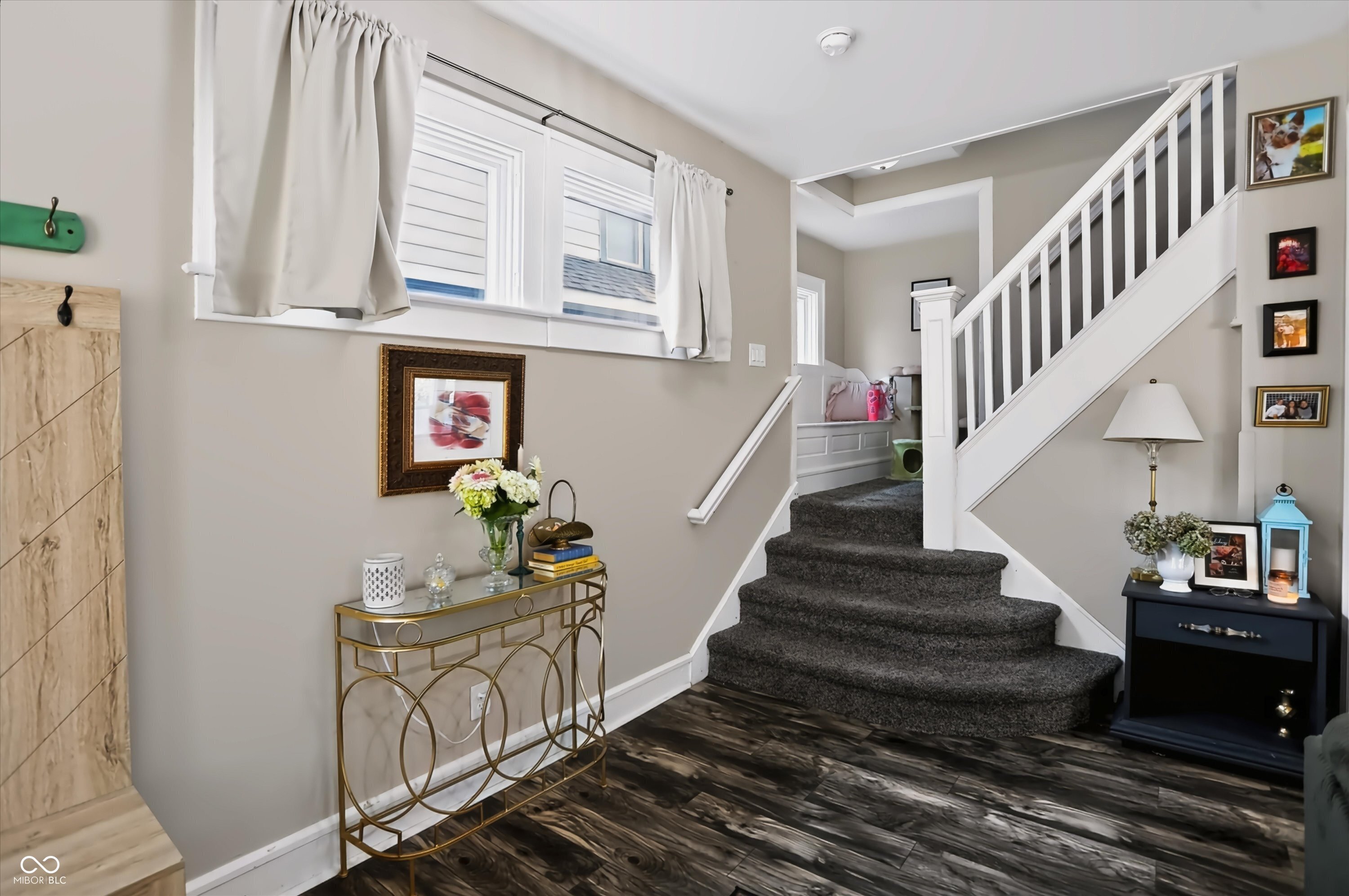 607 E 32nd Street, Indianapolis, IN, 46205 photo 4 of 42