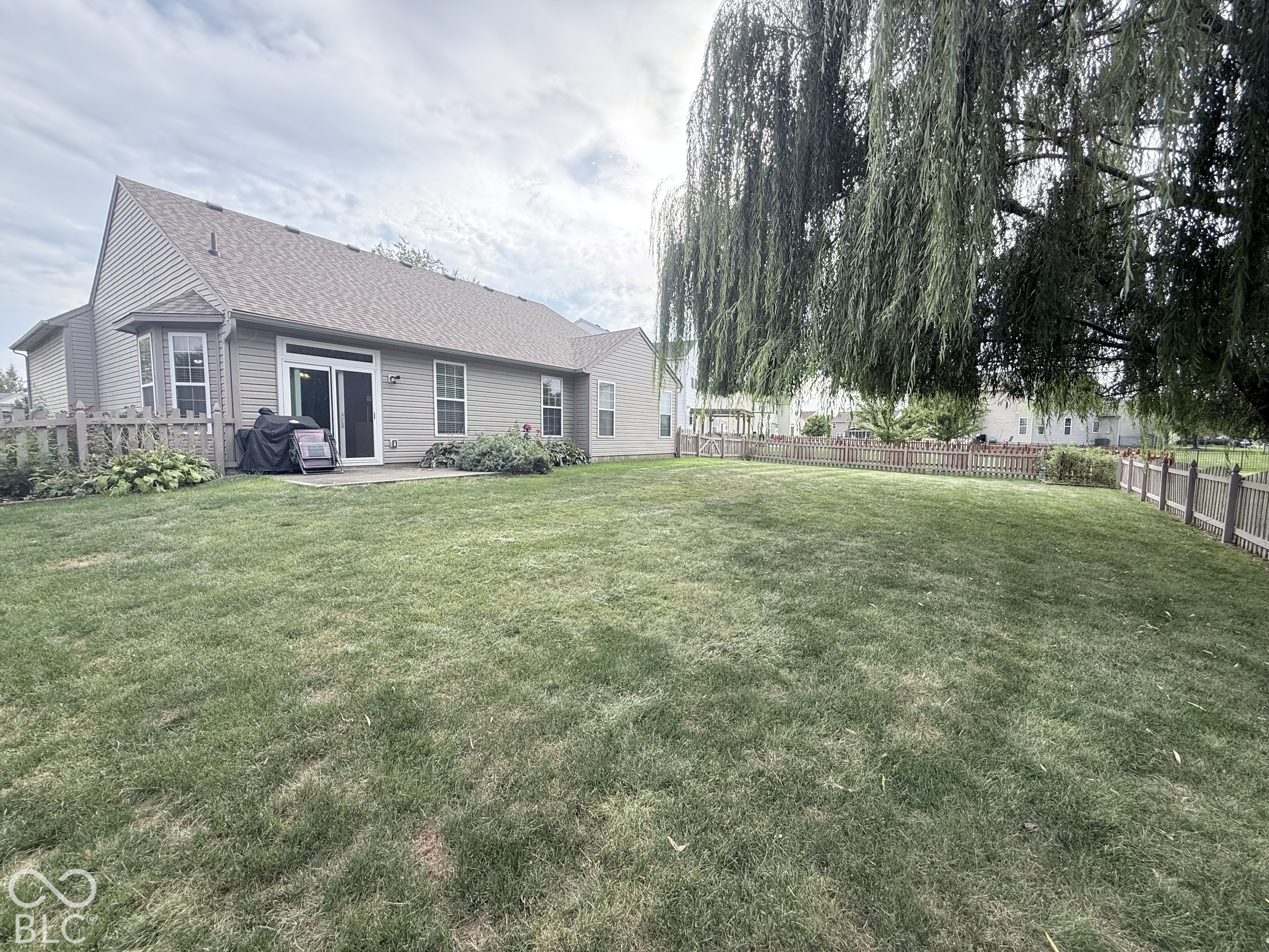 2204 Bluewing Road, Greenwood, IN, 46143 photo 4 of 27