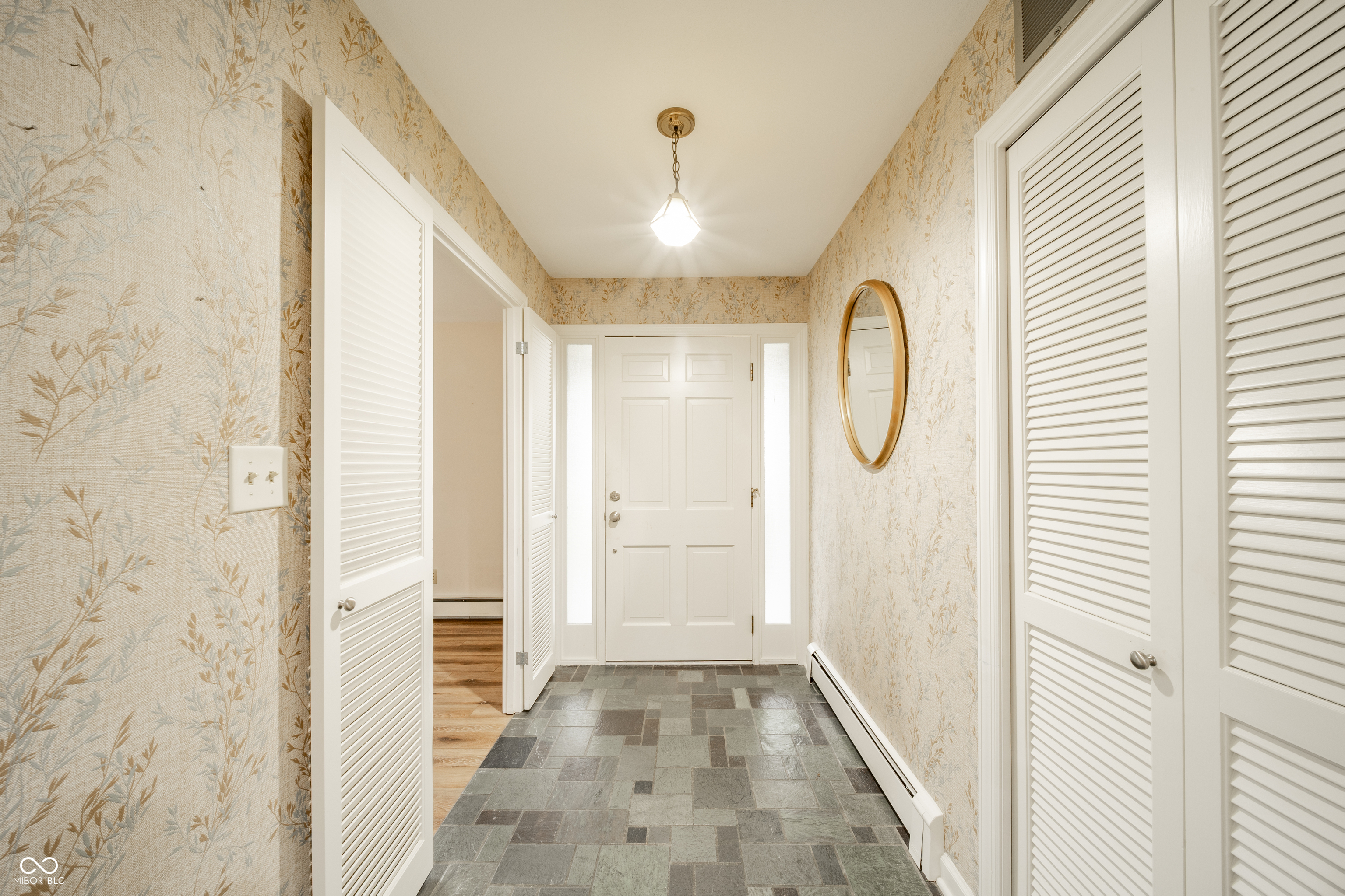 950 Jameson Court, New Castle, IN, 47362 photo 4 of 39