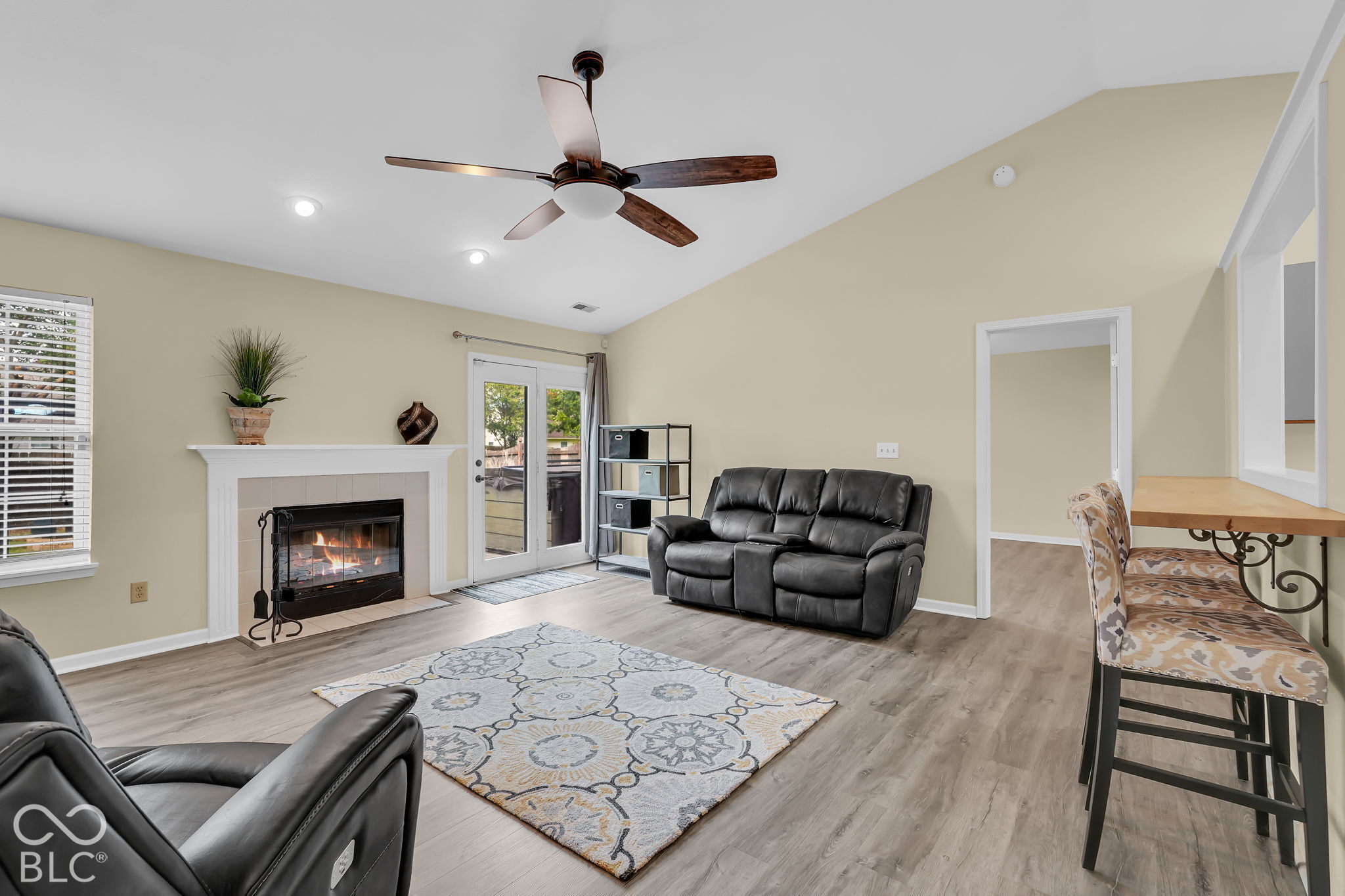 12760 Glengary Drive, Fishers, IN, 46038 photo 4 of 40
