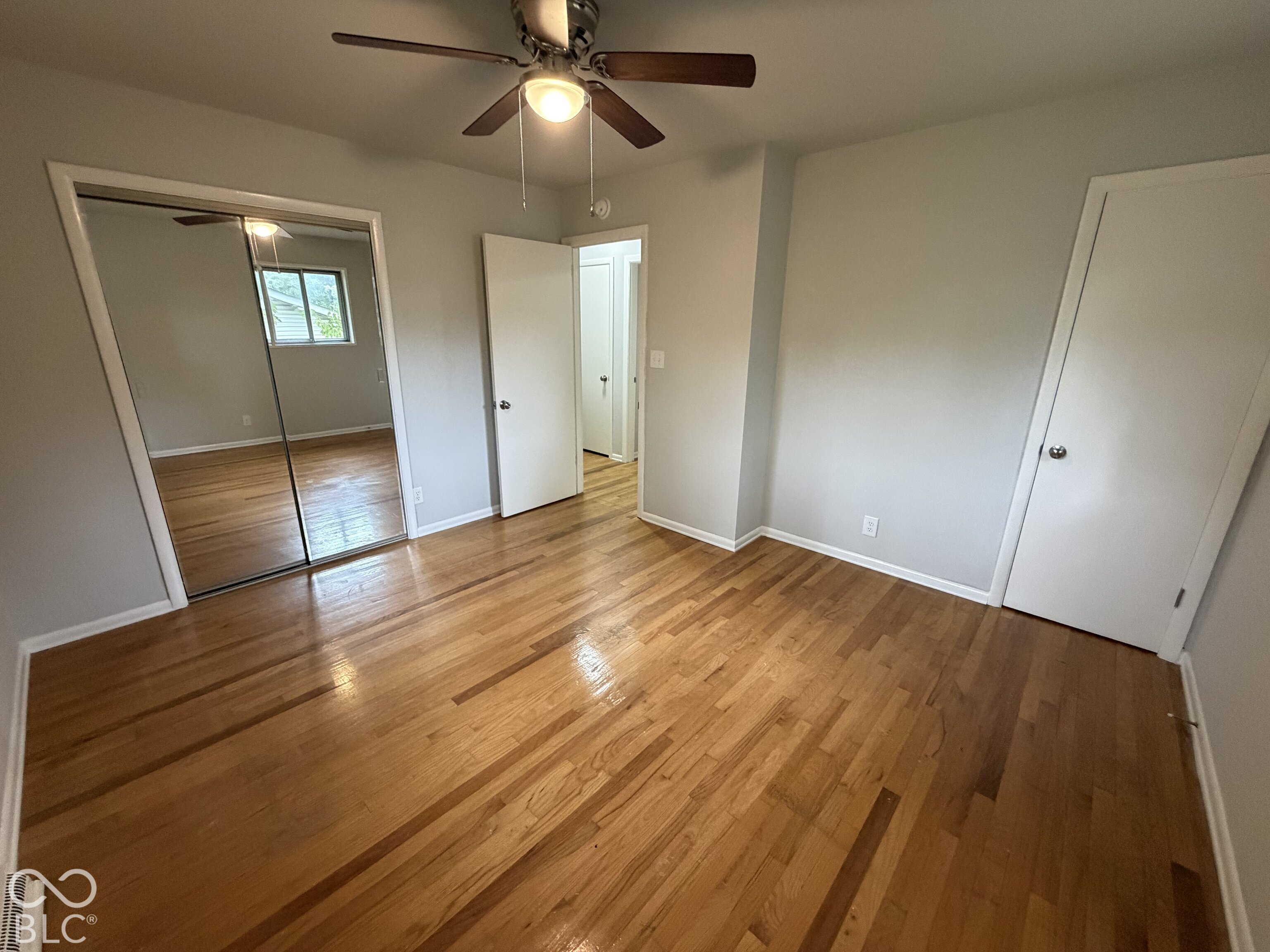 7116 Tina Drive, Indianapolis, IN, 46214 photo 4 of 27