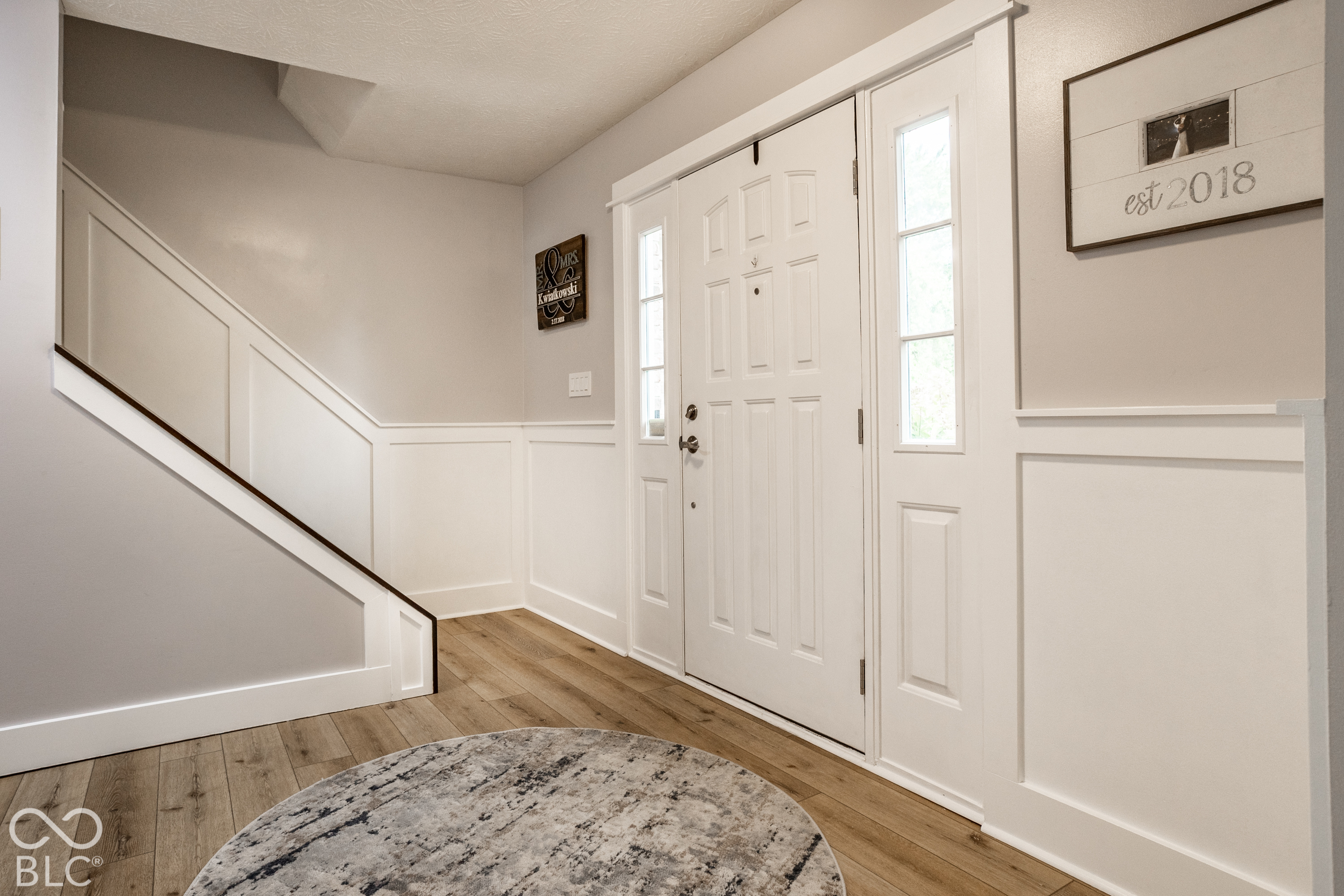 10341 Dolphin Lane, Indianapolis, IN, 46256 photo 4 of 44