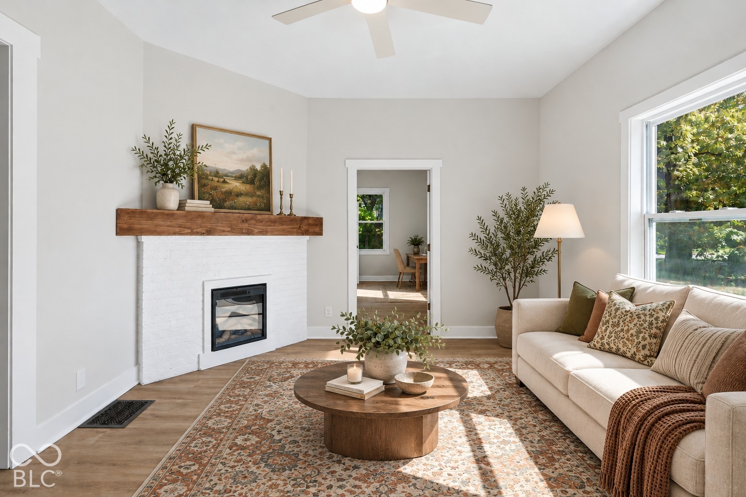 307 E Ohmer, Indianapolis, IN, 46219 photo 4 of 36