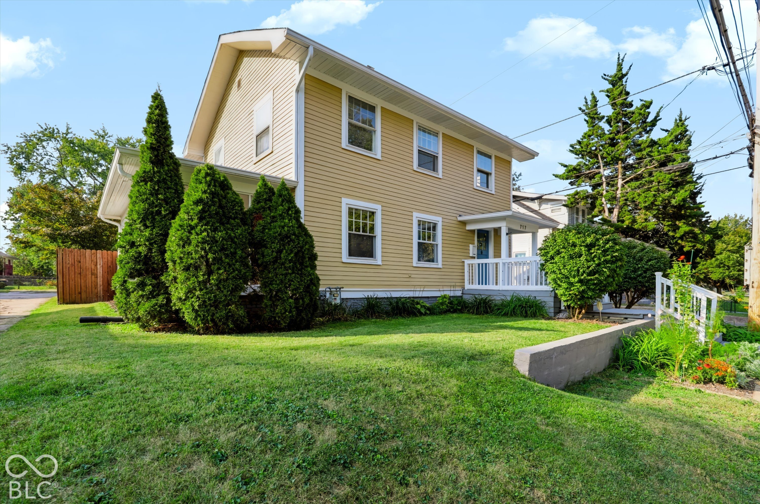 717 E 44th Street, Indianapolis, IN, 46205 photo 4 of 49