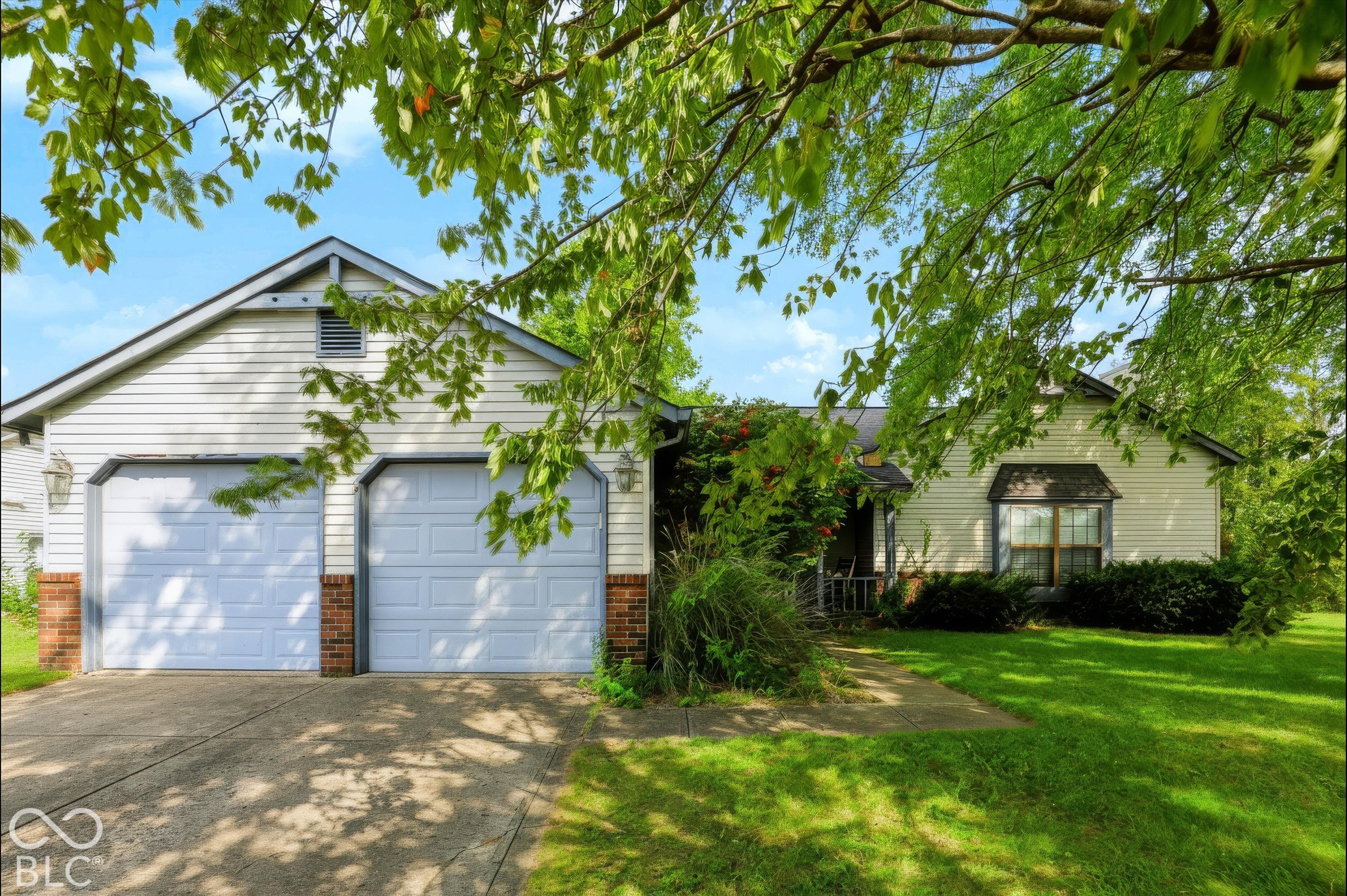 6408 Muirfield Way, Indianapolis, IN, 46237 photo 4 of 50