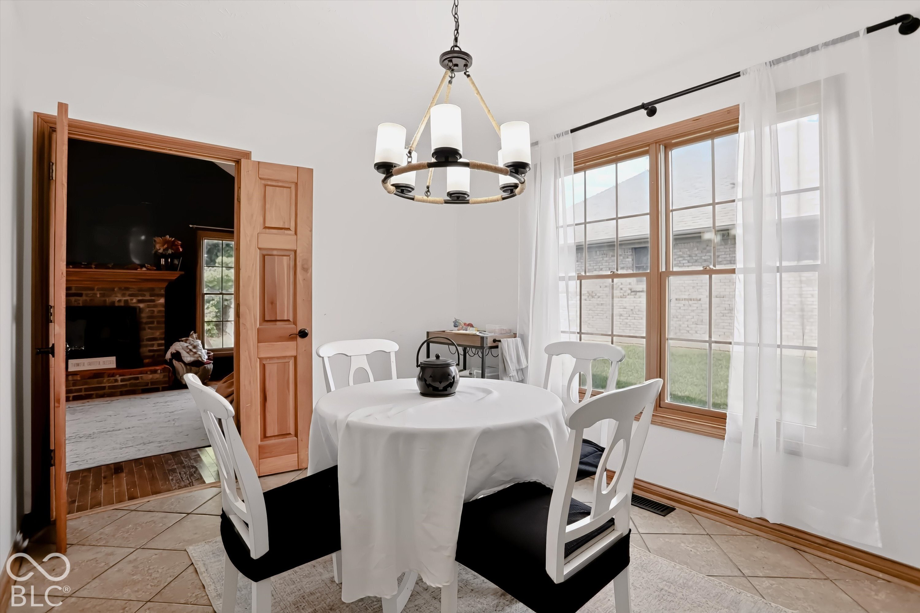 1598 Thornburg Lane, Franklin, IN, 46131 photo 4 of 42