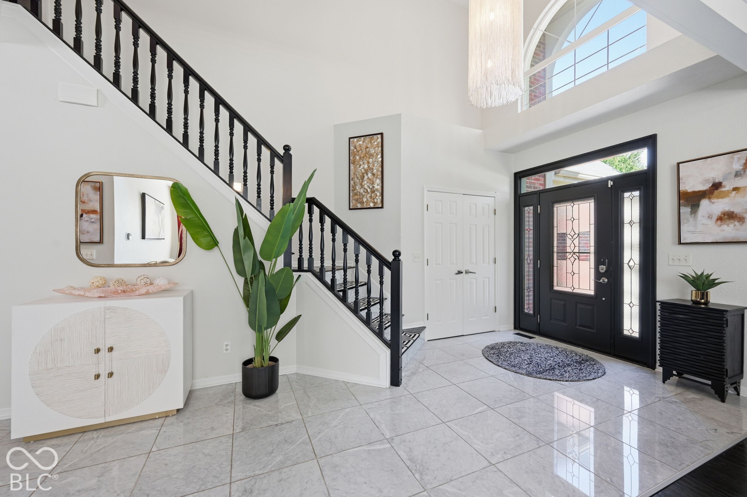 11060 Crystal Falls Lane, Fishers, IN, 46037 photo 4 of 42
