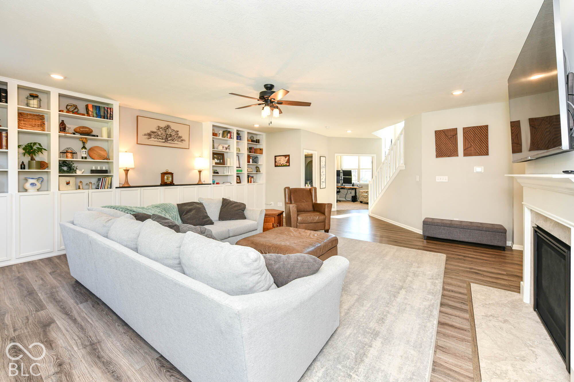3232 S Cordell Road, New Palestine, IN, 46163 photo 4 of 56