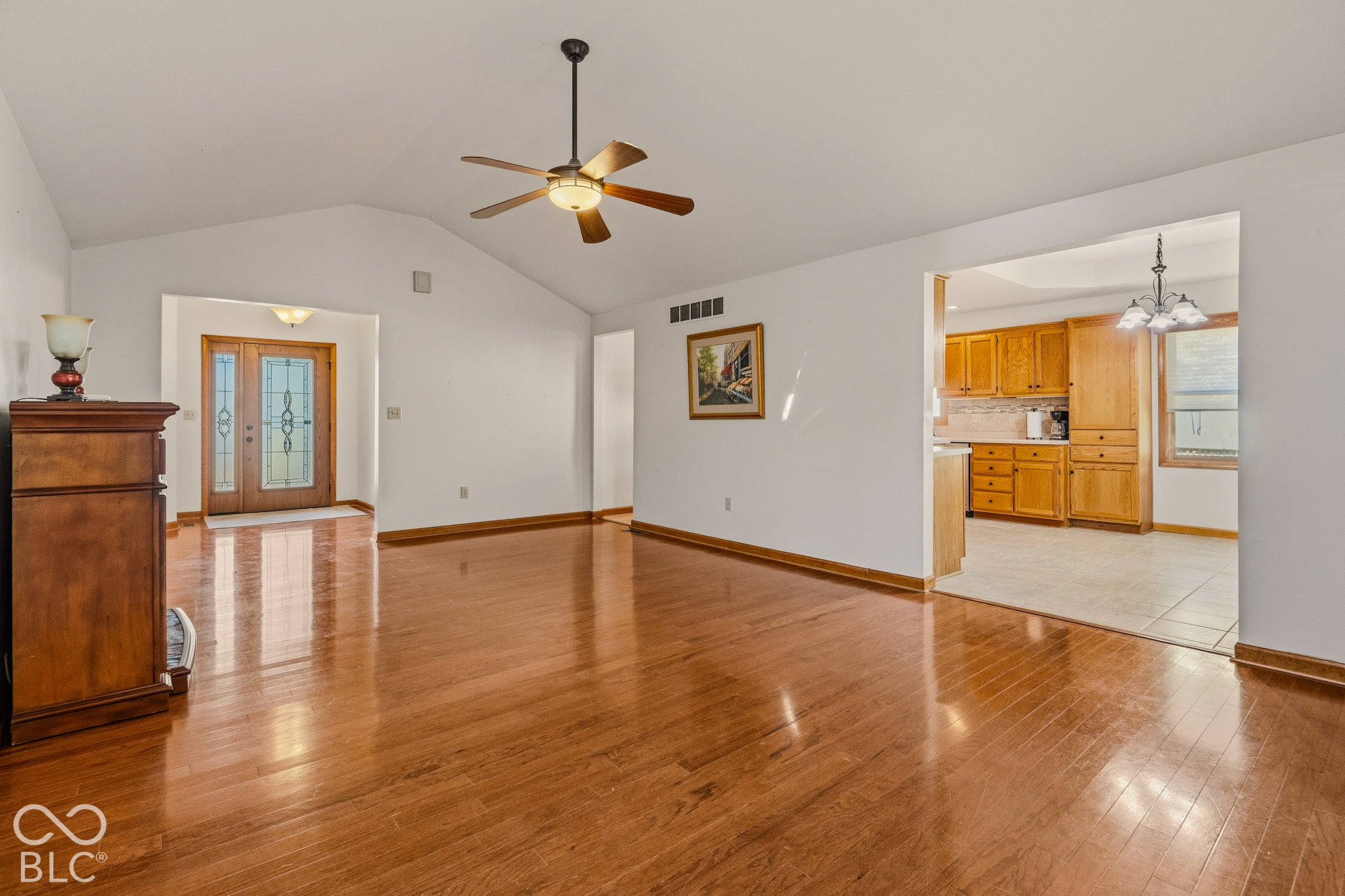 3445 Brent Cross Drive, Columbus, IN, 47203 photo 4 of 32
