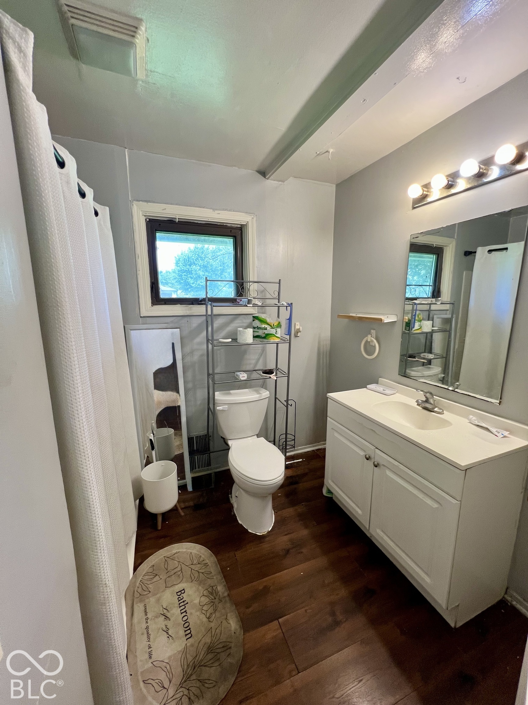2447 Depauw Road, Indianapolis, IN, 46227 photo 4 of 10