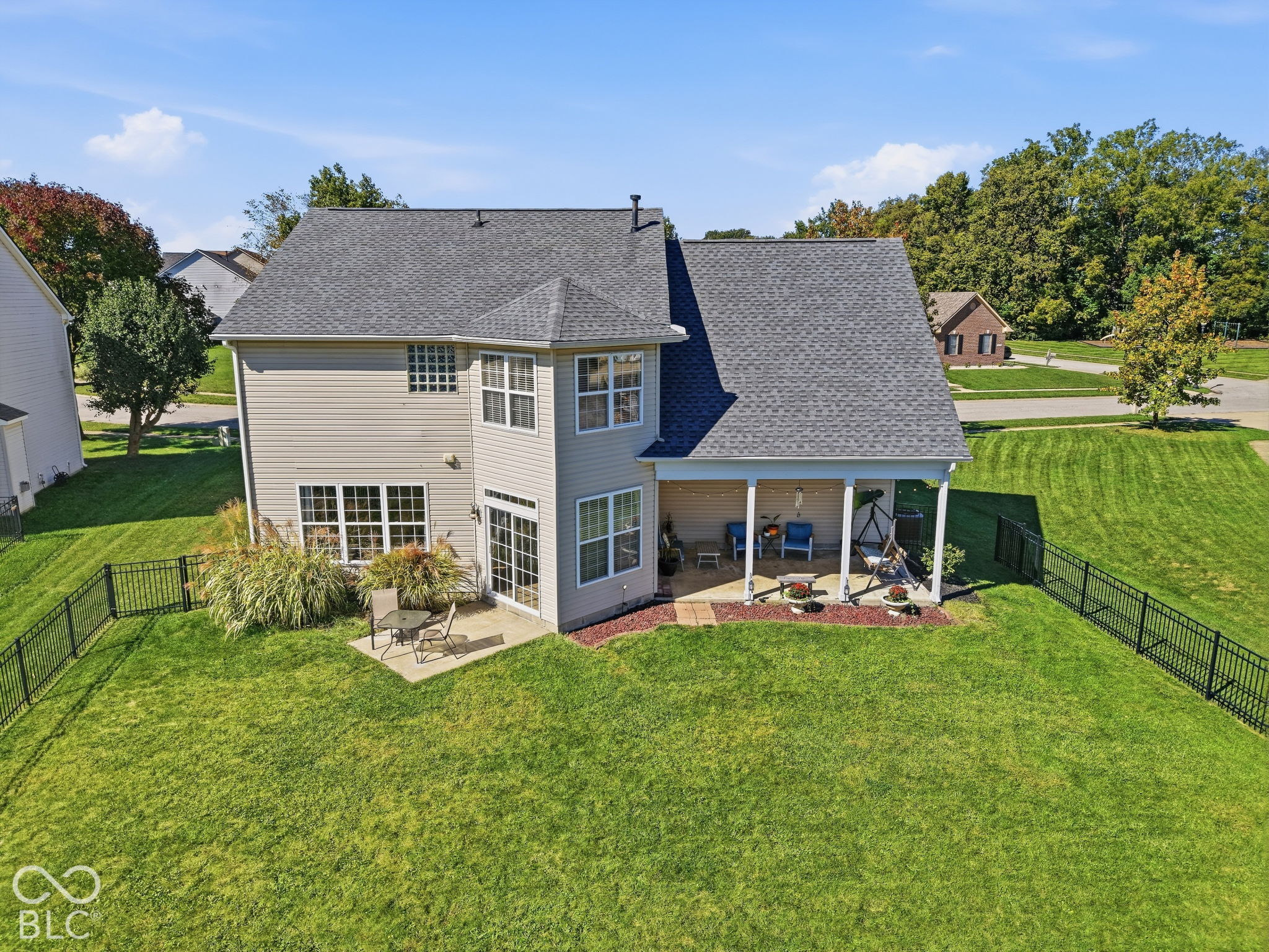 8035 Meadow Bend Lane, Indianapolis, IN, 46259 photo 4 of 69