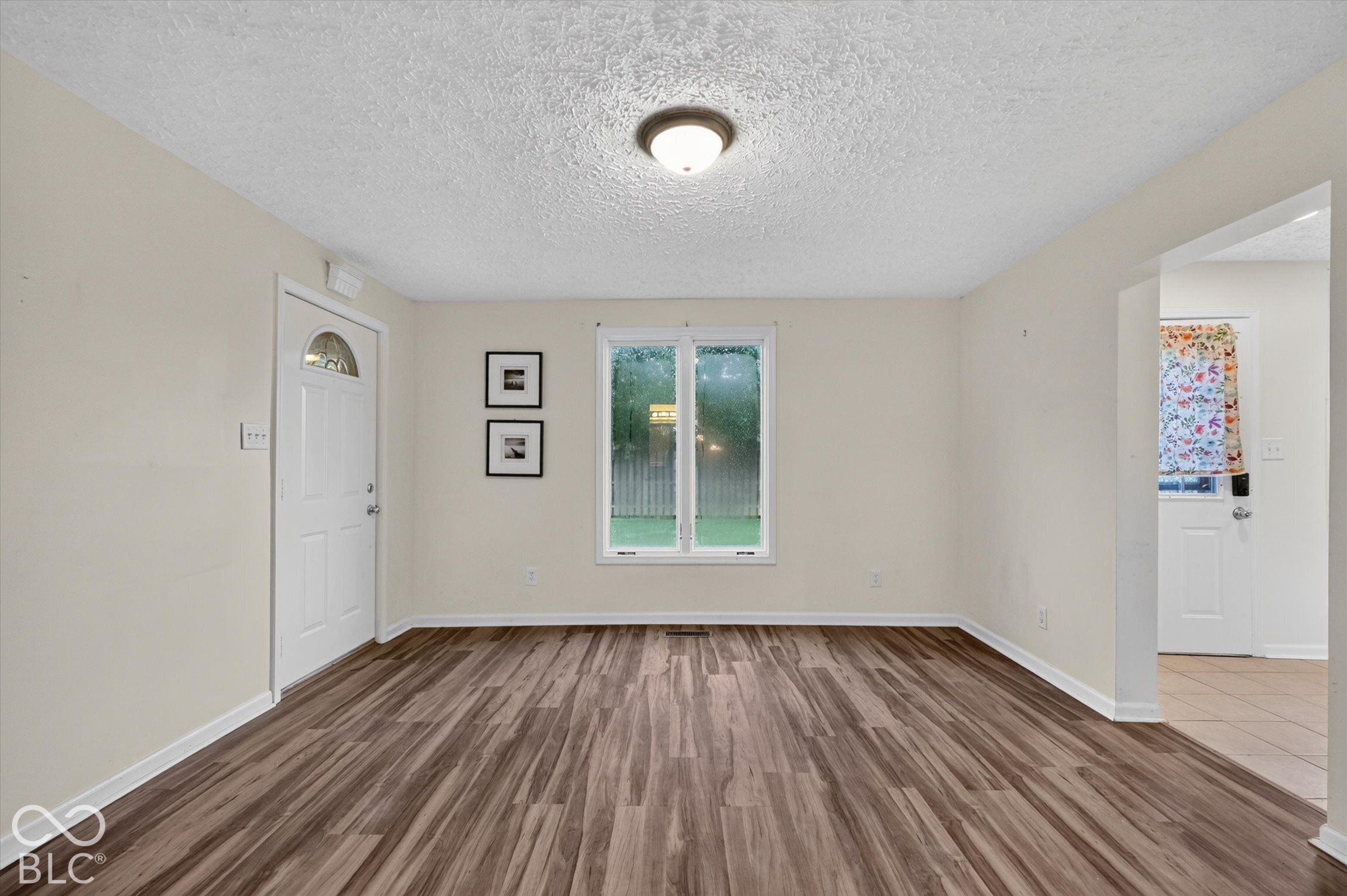 8404 Union Chapel Road, Indianapolis, IN, 46240 photo 4 of 63