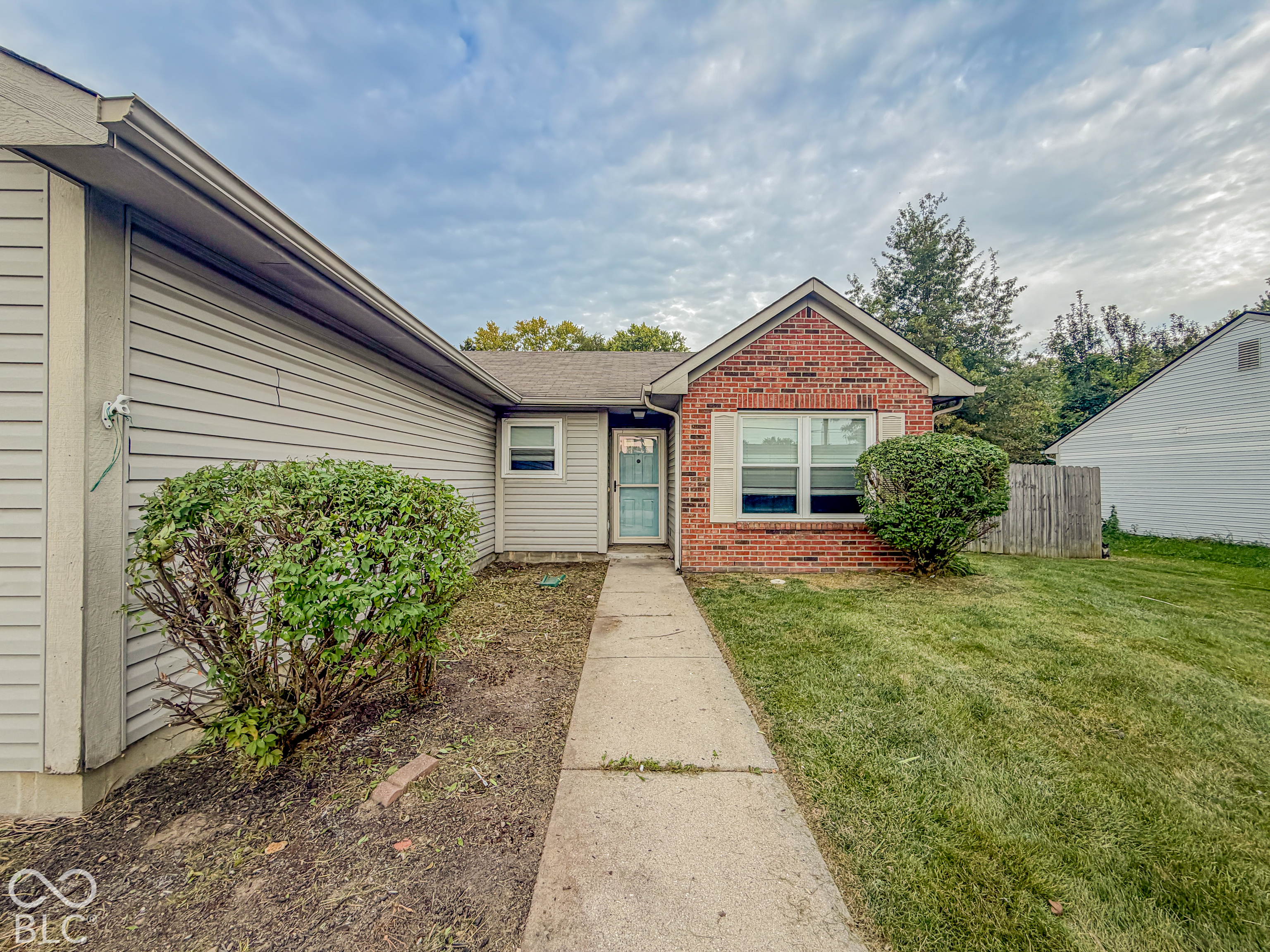 11720 E 10th Street, Indianapolis, IN, 46229 photo 4 of 37