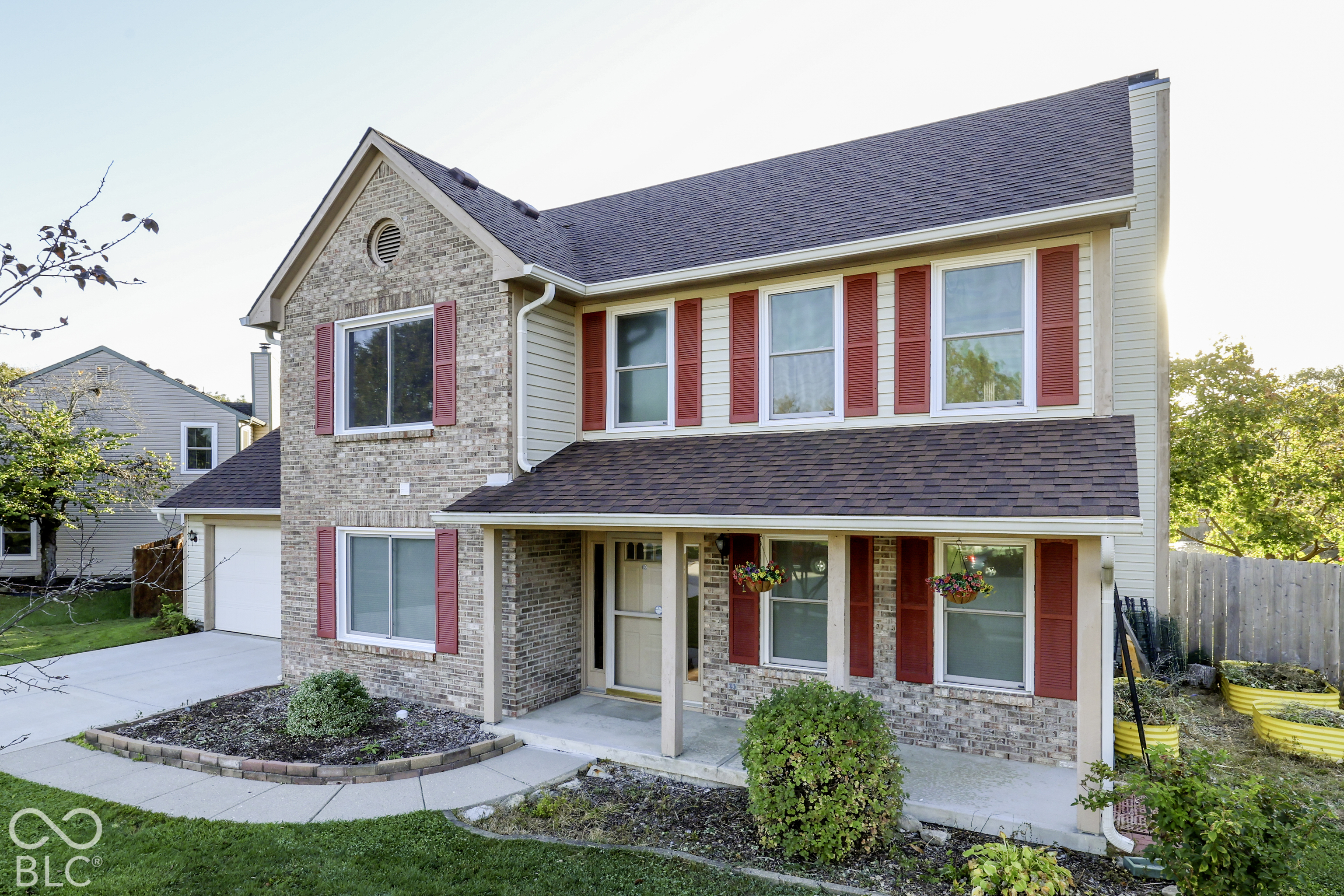 5845 Iron Oaks Court, Indianapolis, IN, 46237 photo 4 of 53
