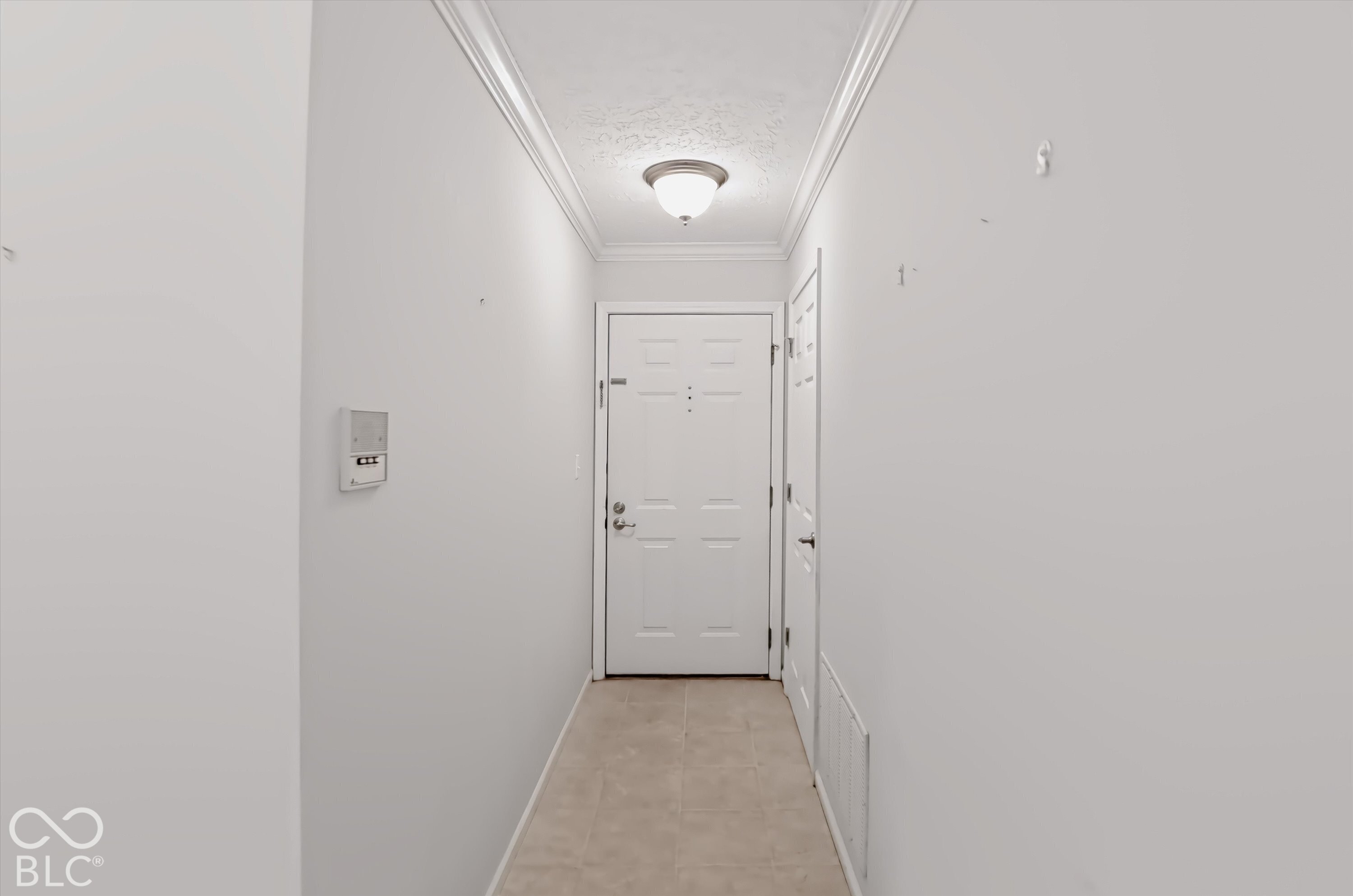 1057 Timber Creek Drive #UNIT 2, Carmel, IN, 46032 photo 4 of 49