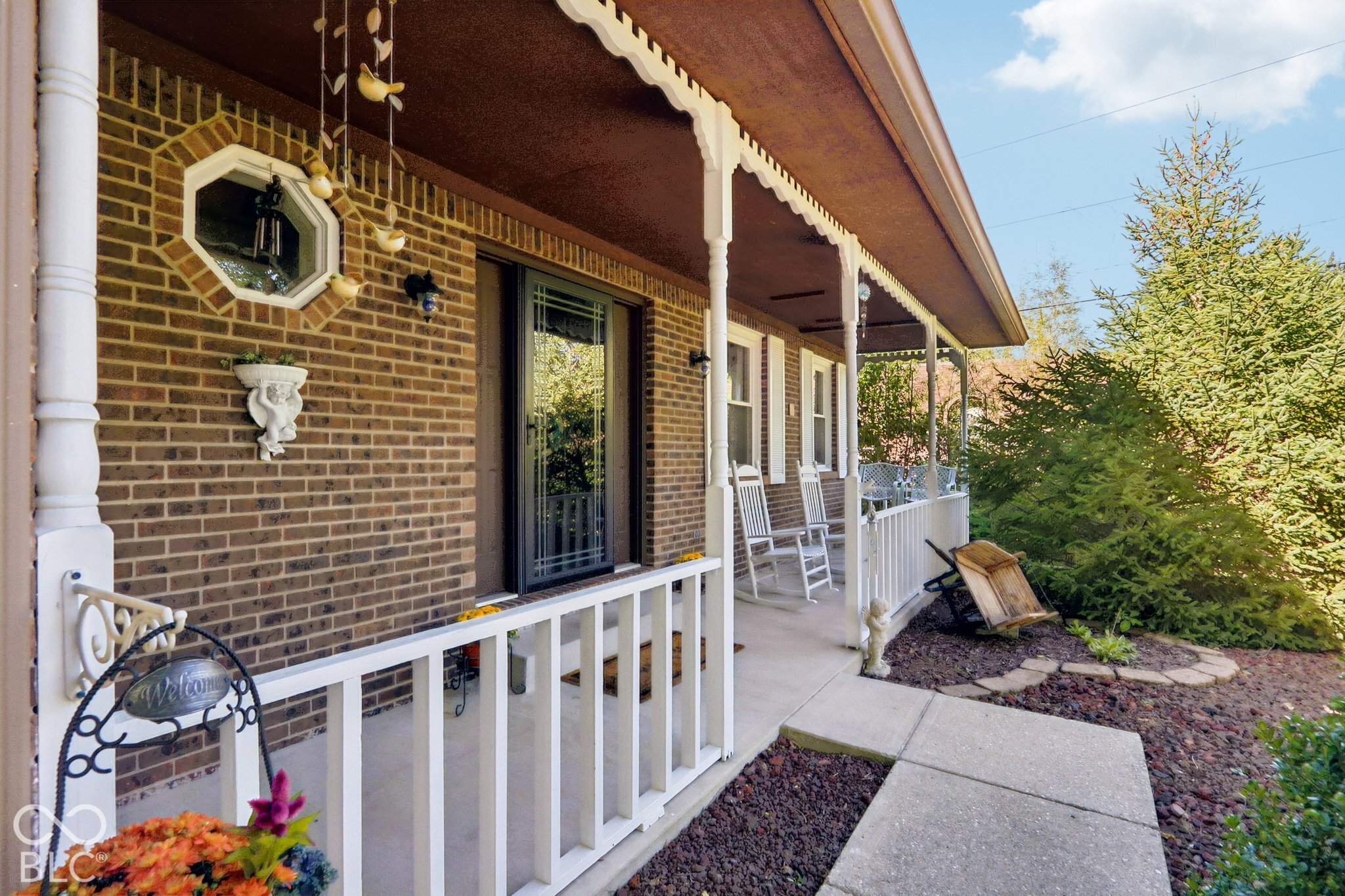 5330 McFarland Road, Indianapolis, IN, 46227 photo 4 of 69