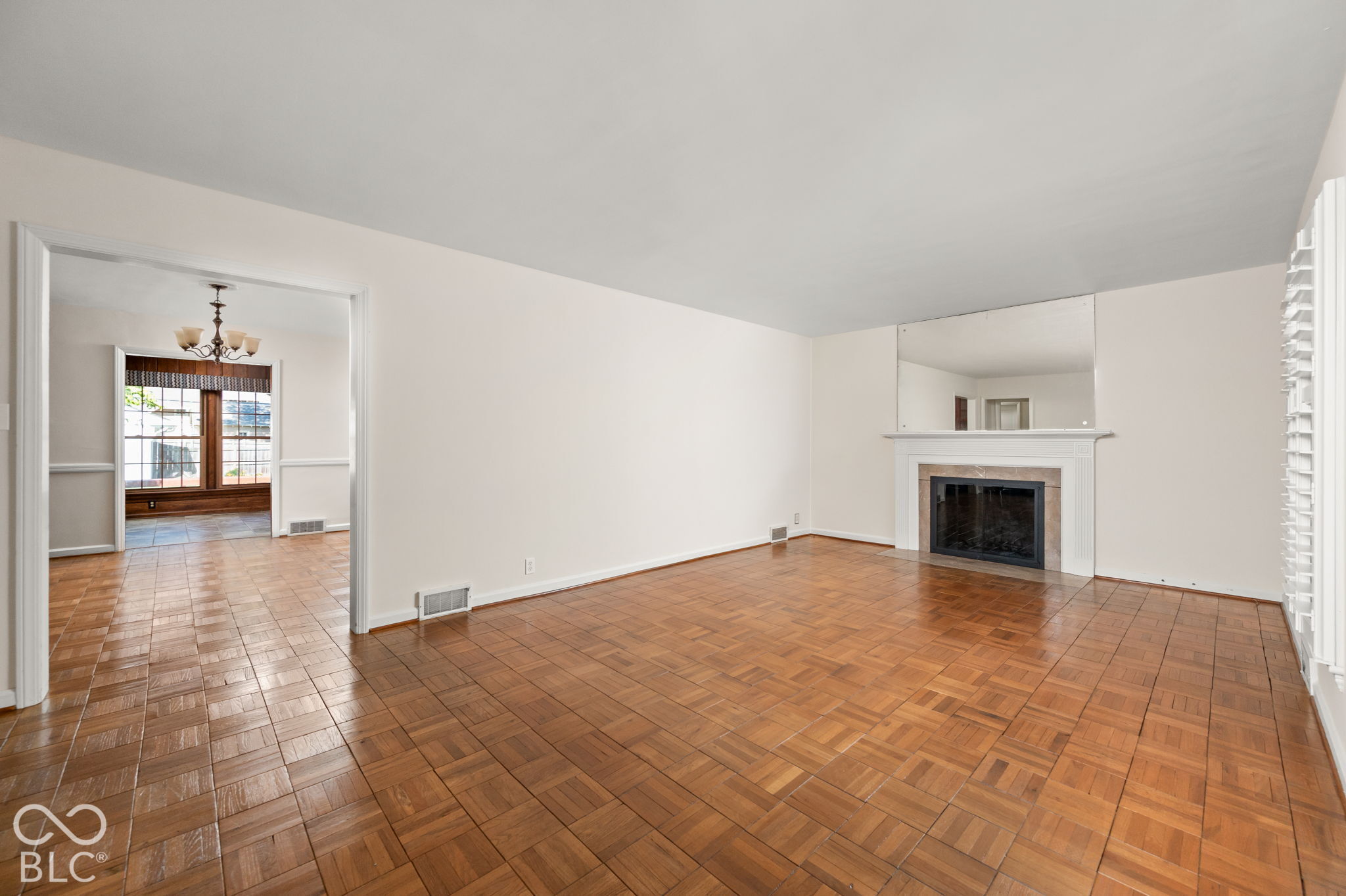 718 Northview Avenue, Indianapolis, IN, 46220 photo 4 of 49