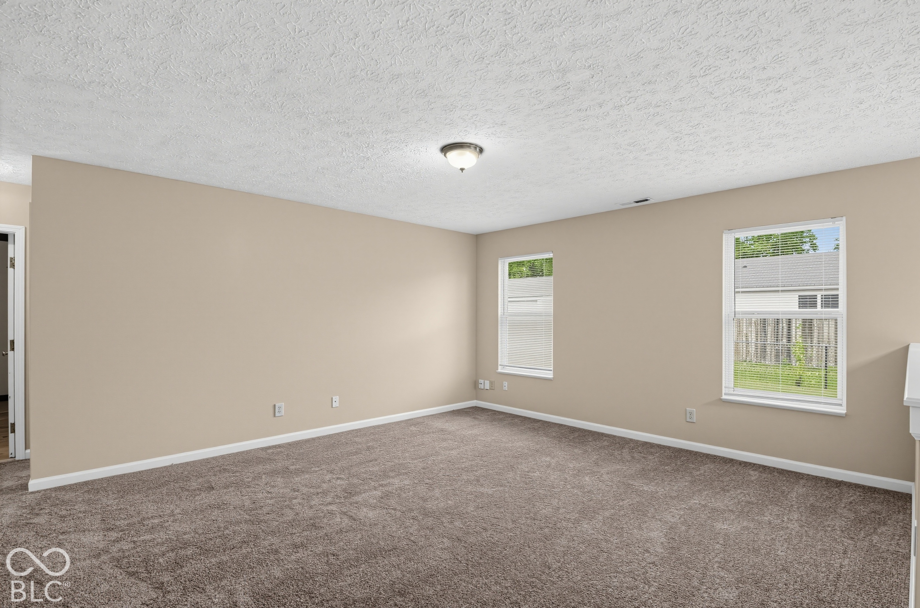 6464 Matcumbe Way, Plainfield, IN, 46168 photo 4 of 27