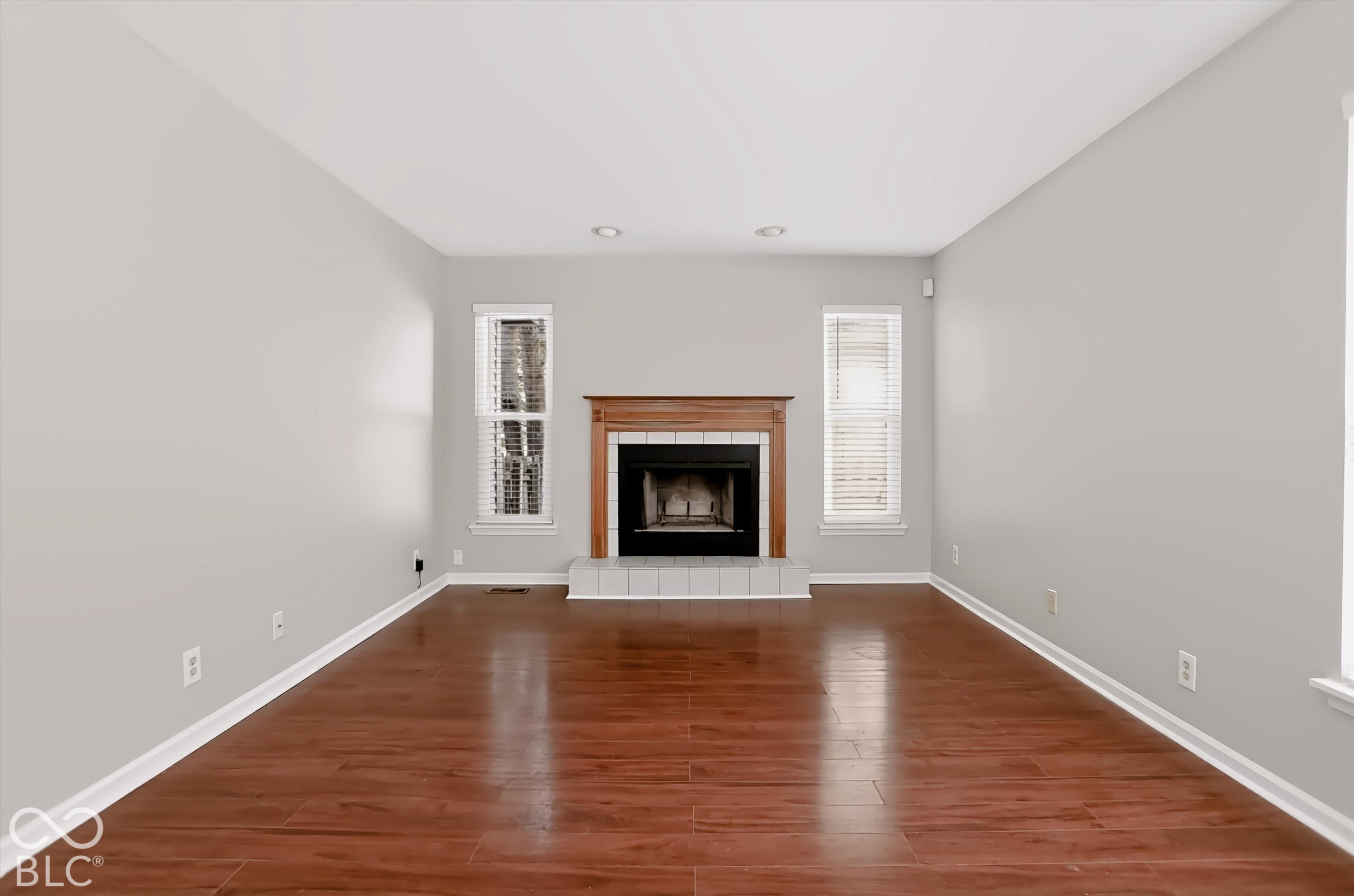 7965 Austrian Pine Drive, Indianapolis, IN, 46268 photo 4 of 36