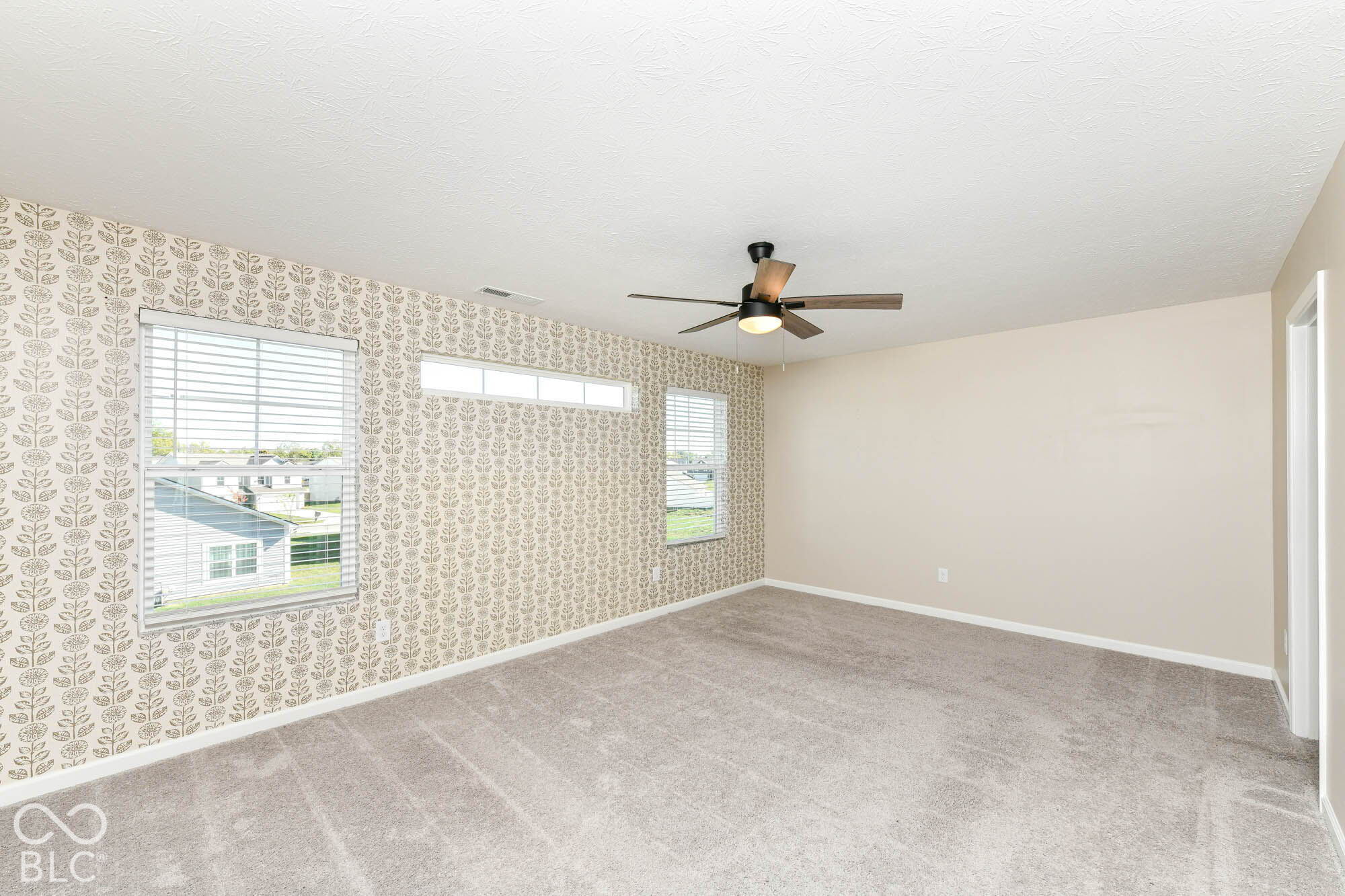 1643 N Sailboat Drive, Greenfield, IN, 46140 photo 4 of 42